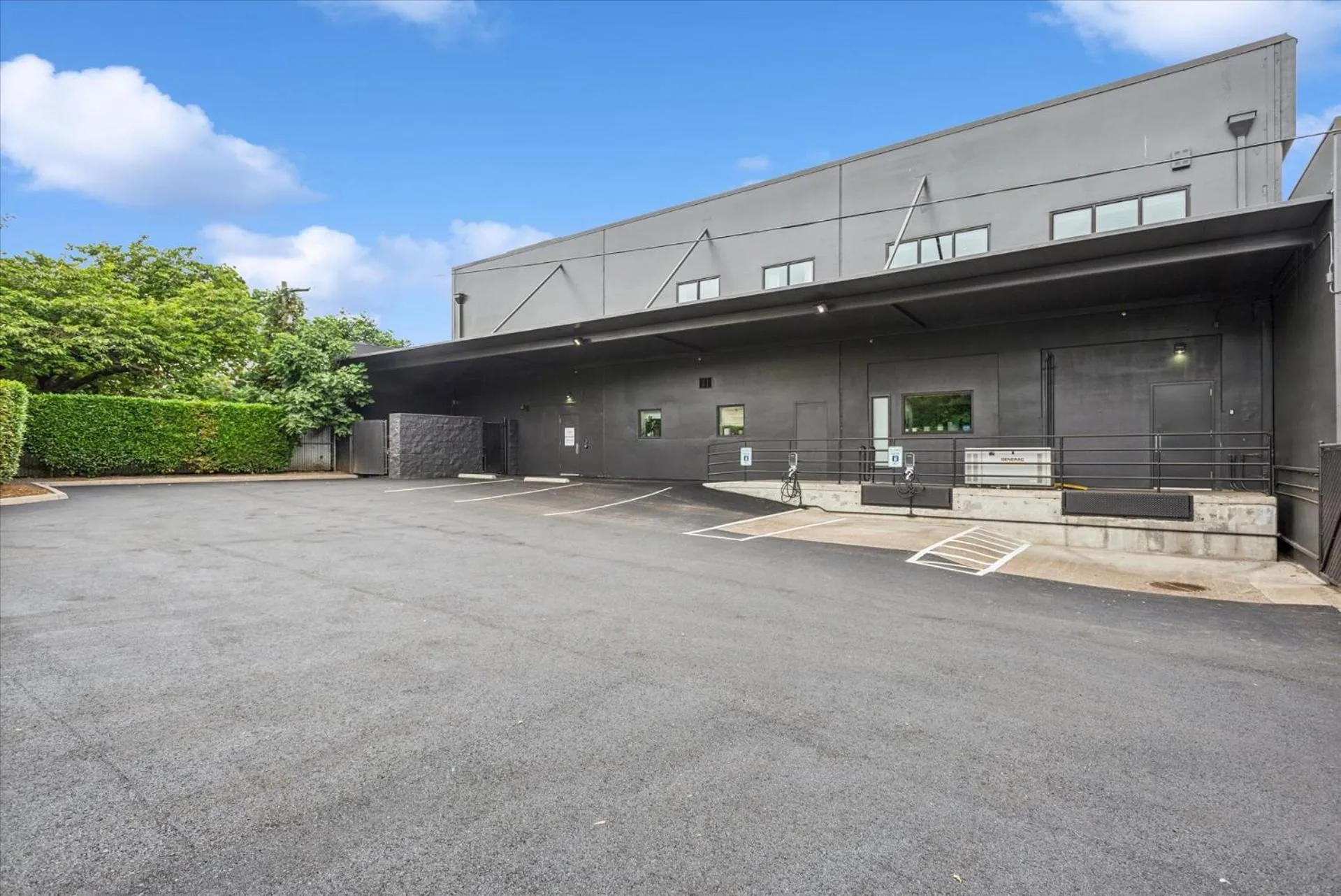 VioletSuitesPDX Boutique Hotel