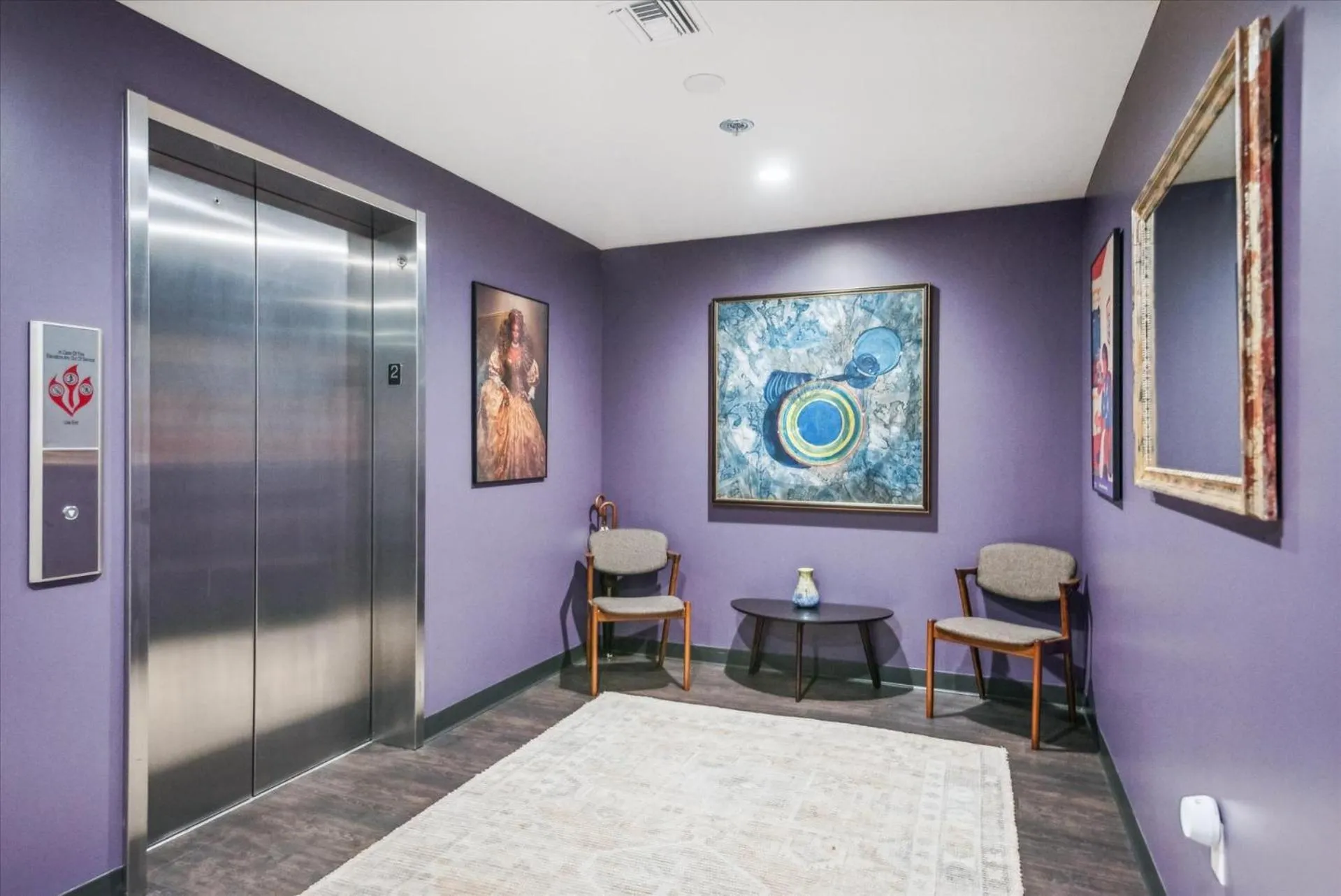 VioletSuitesPDX Boutique Hotel