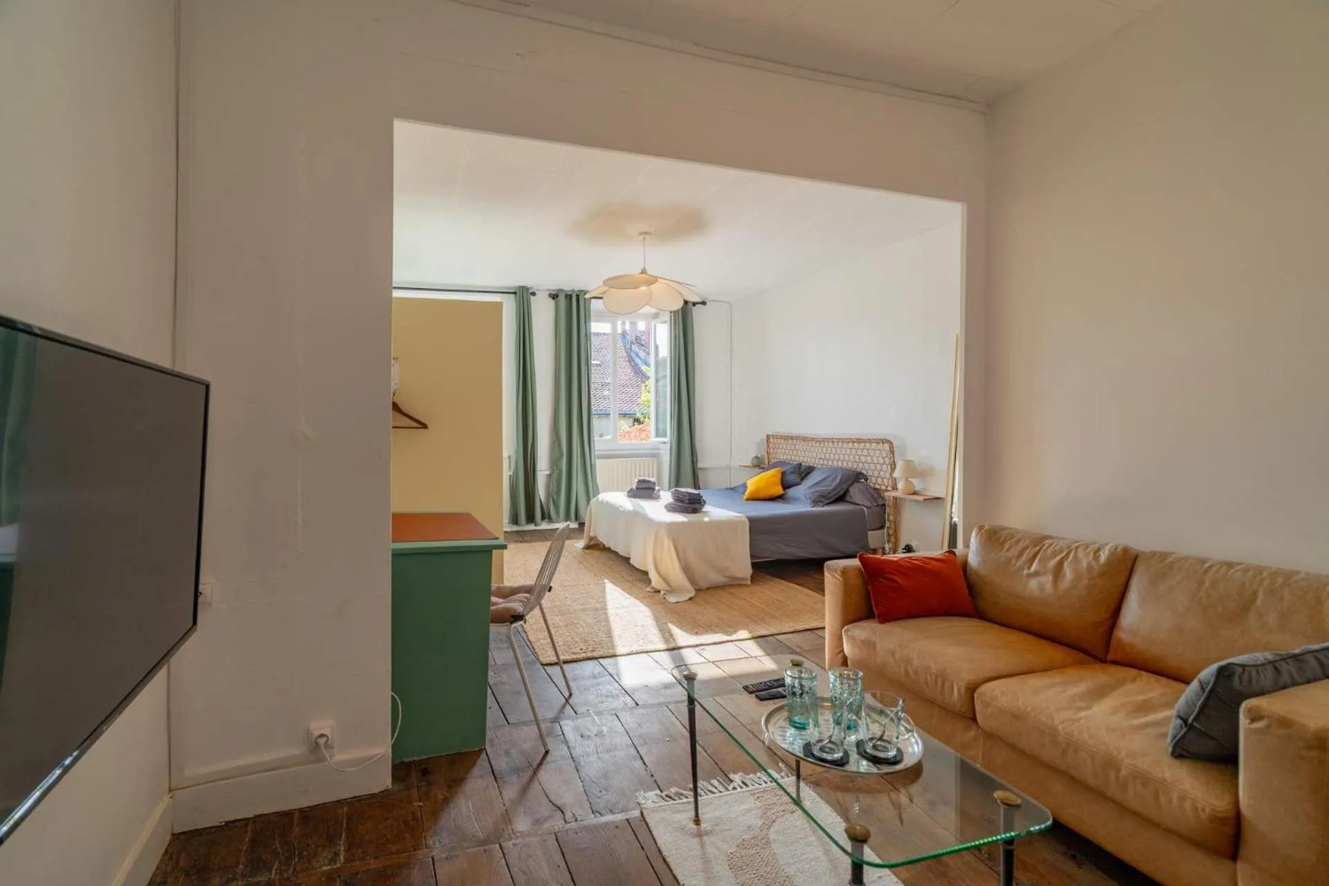 Bedroom in Les Suites de Bellac
