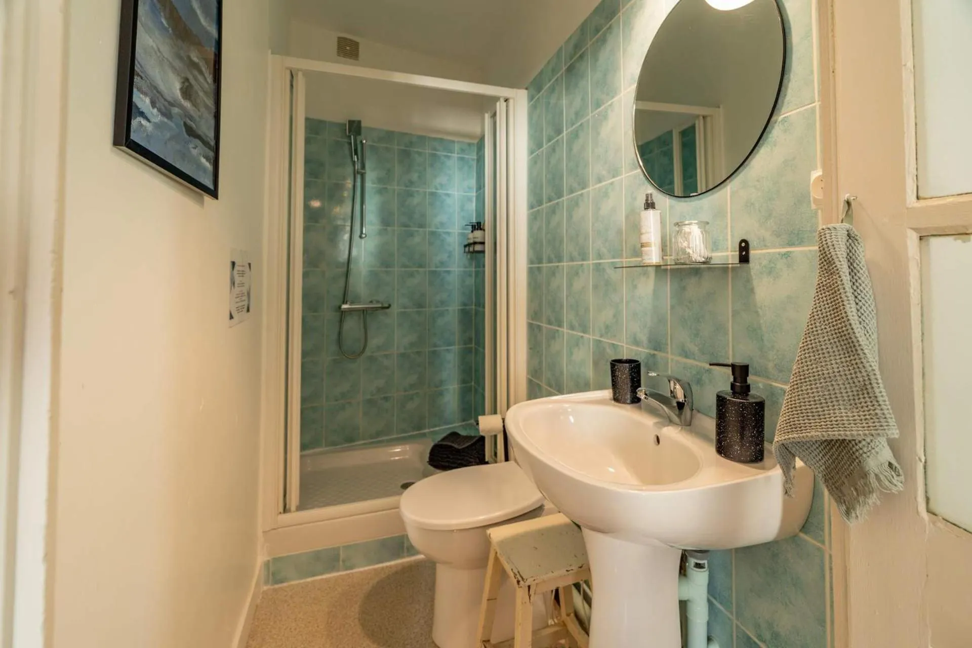 Bathroom in Les Suites de Bellac