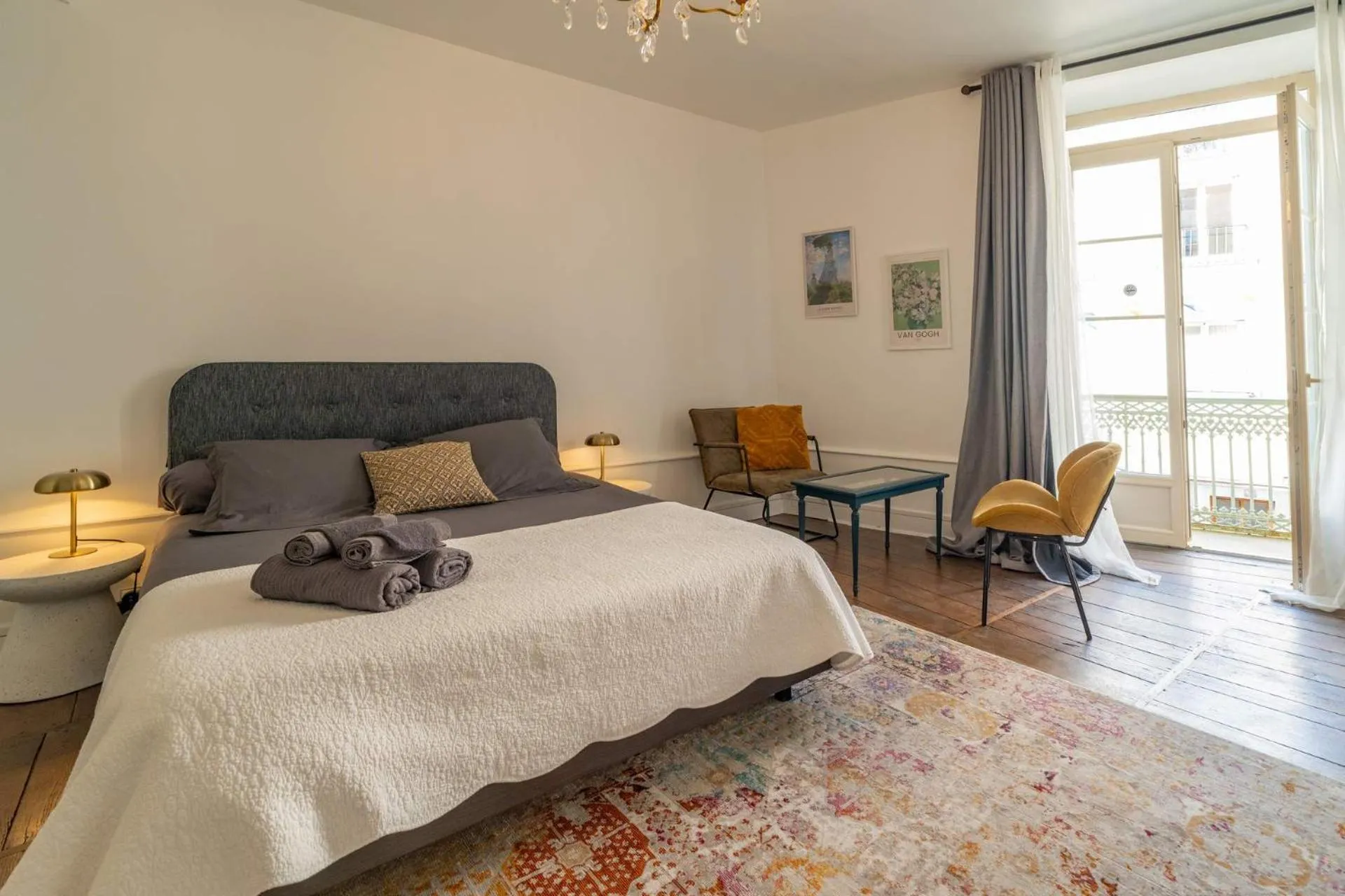 Bed in Les Suites de Bellac