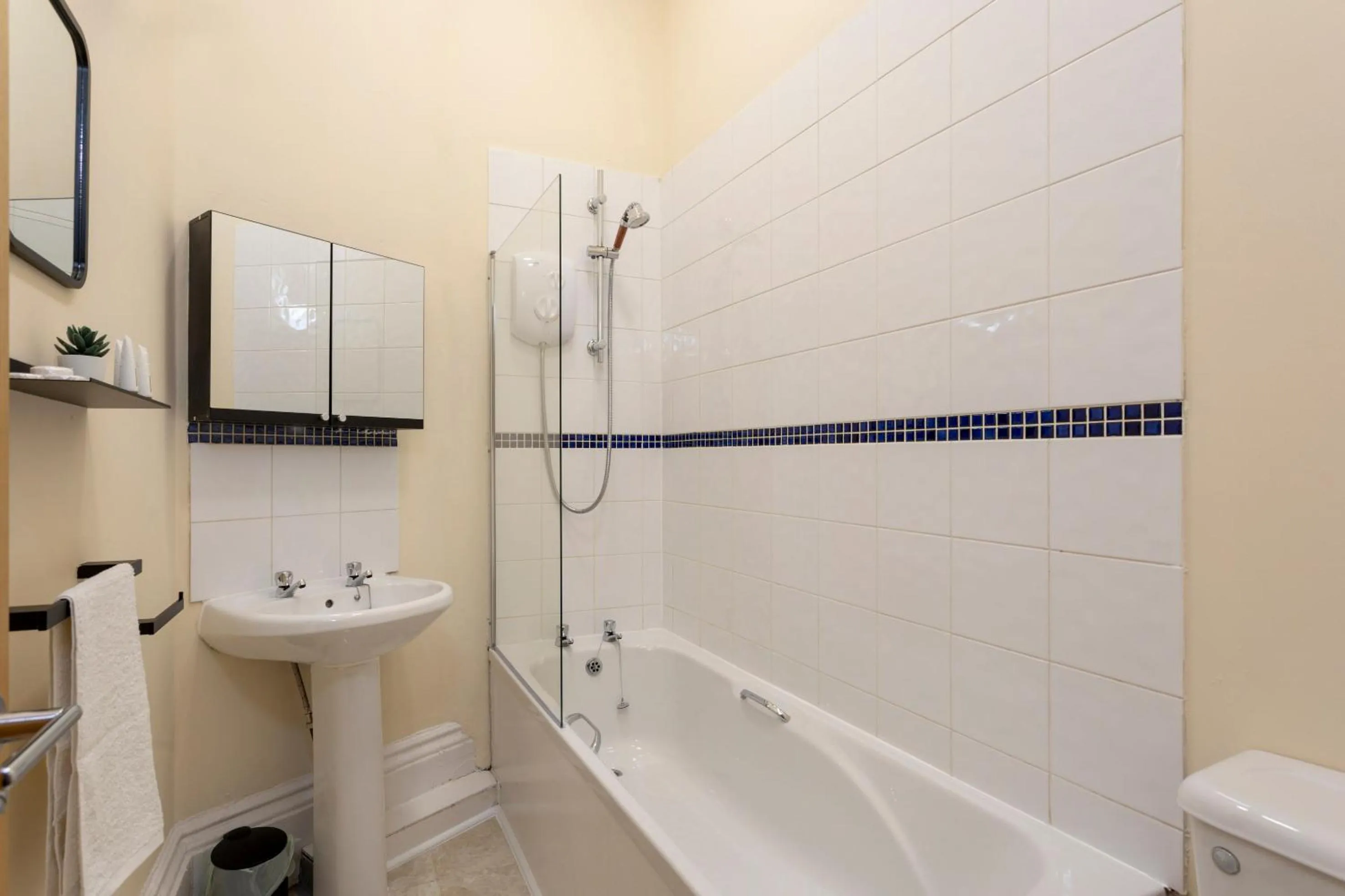 Bathroom in Oxford Row Apartments, Leeds City Centre