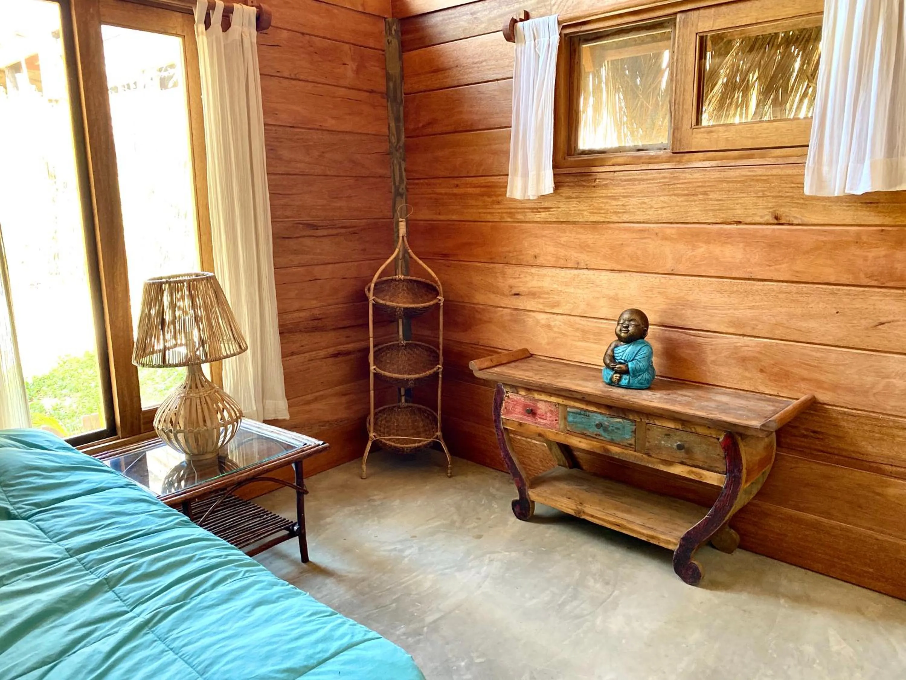 Area and facilities, Bed in La Playa