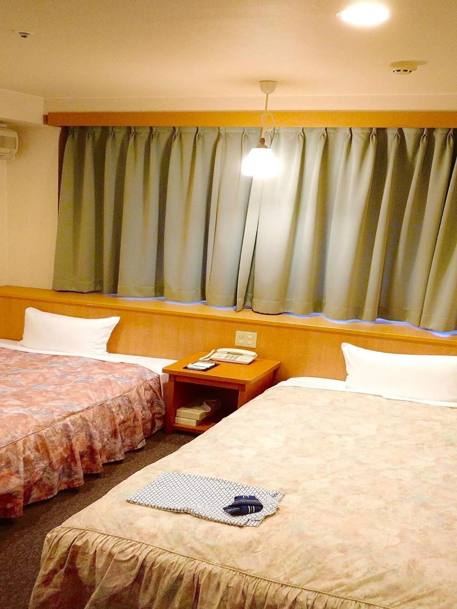 Bedroom, Bed in Yonago Universal Hotel