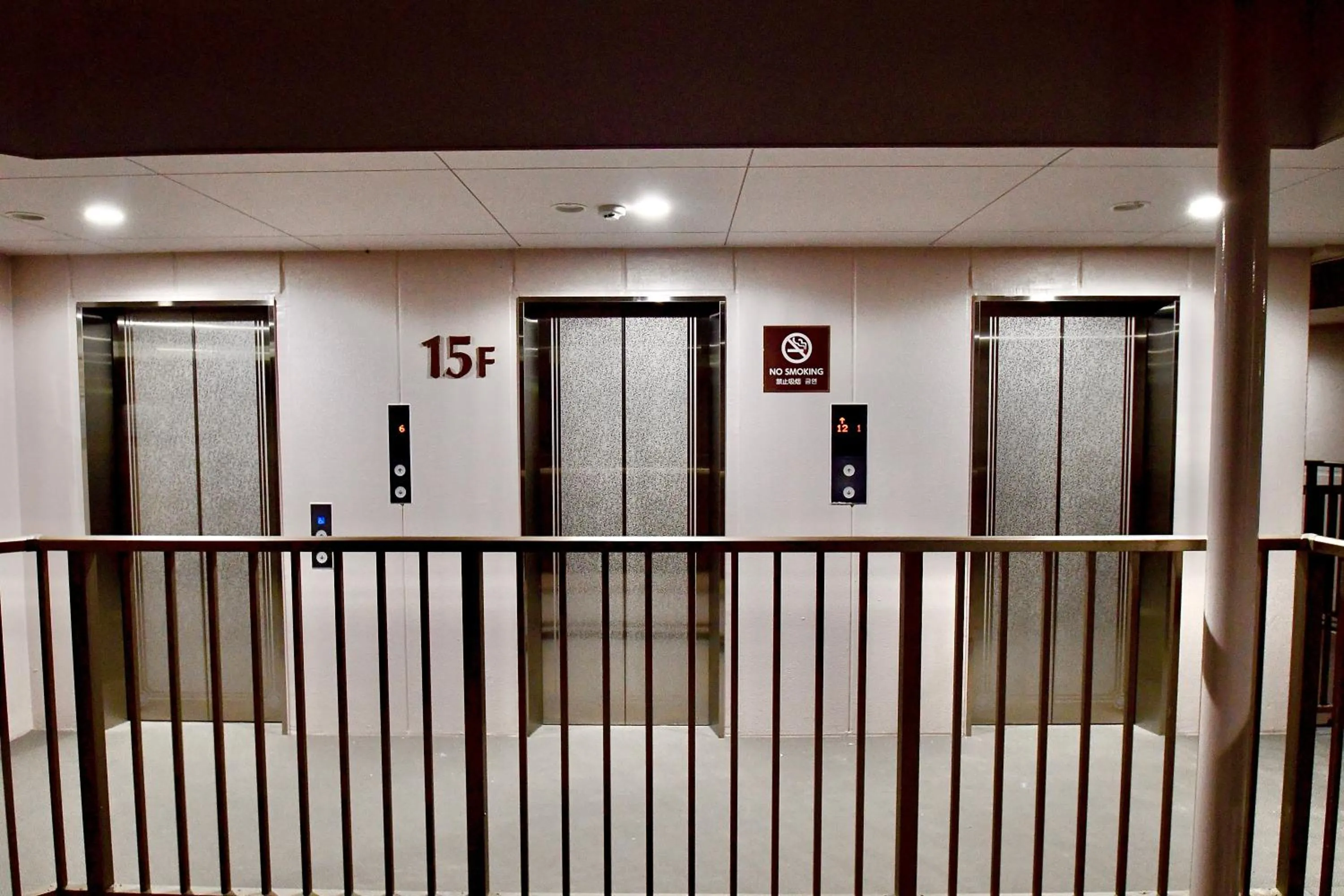 elevator in Himeji Ekimae Universal Hotel Minamiguchi