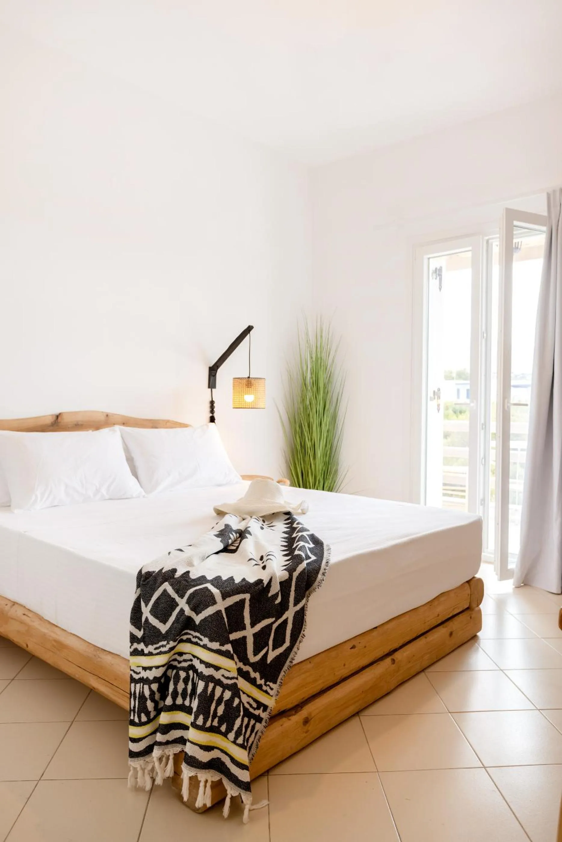 Bedroom, Bed in Acoya Residences