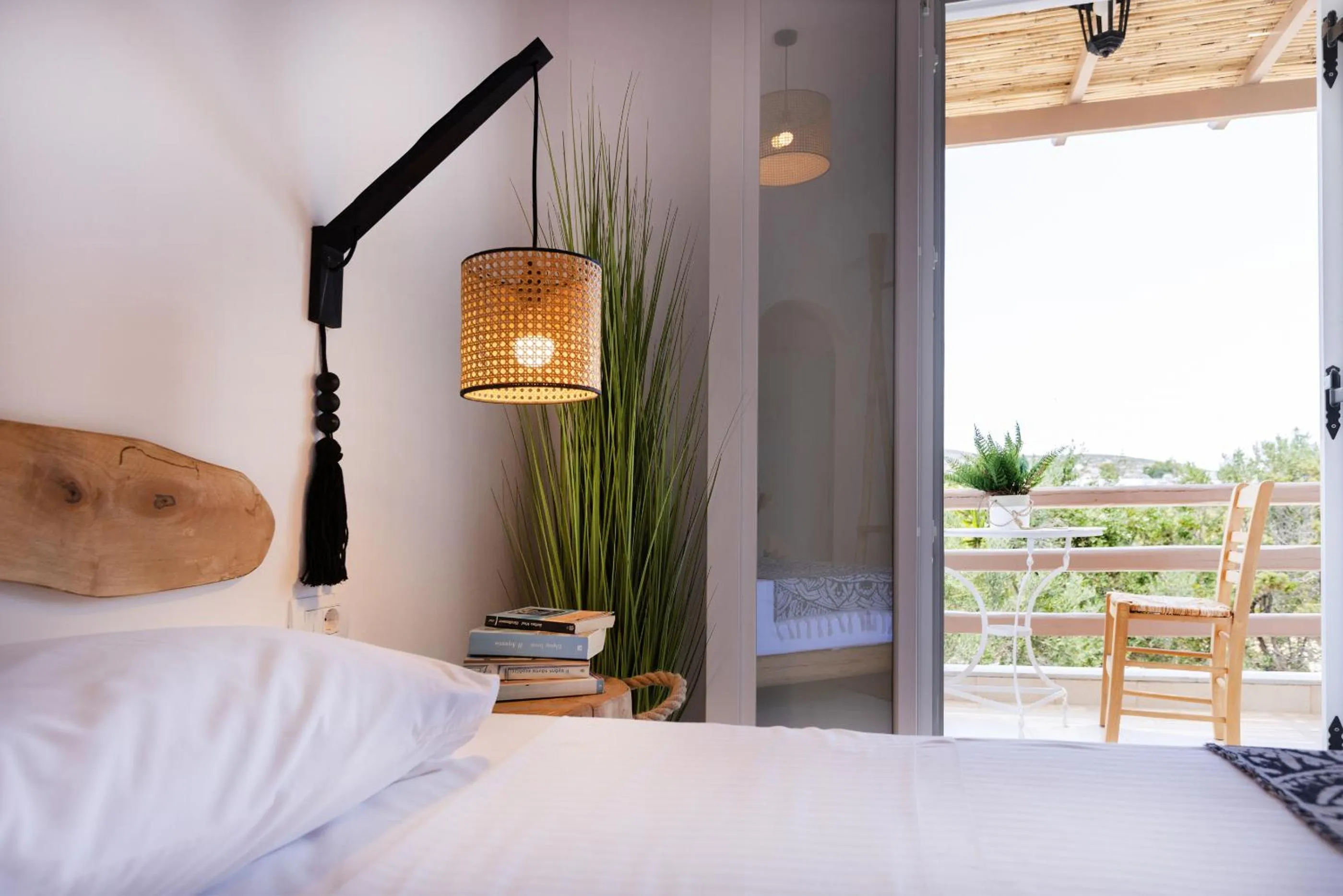 Balcony/Terrace, Bed in Acoya Residences