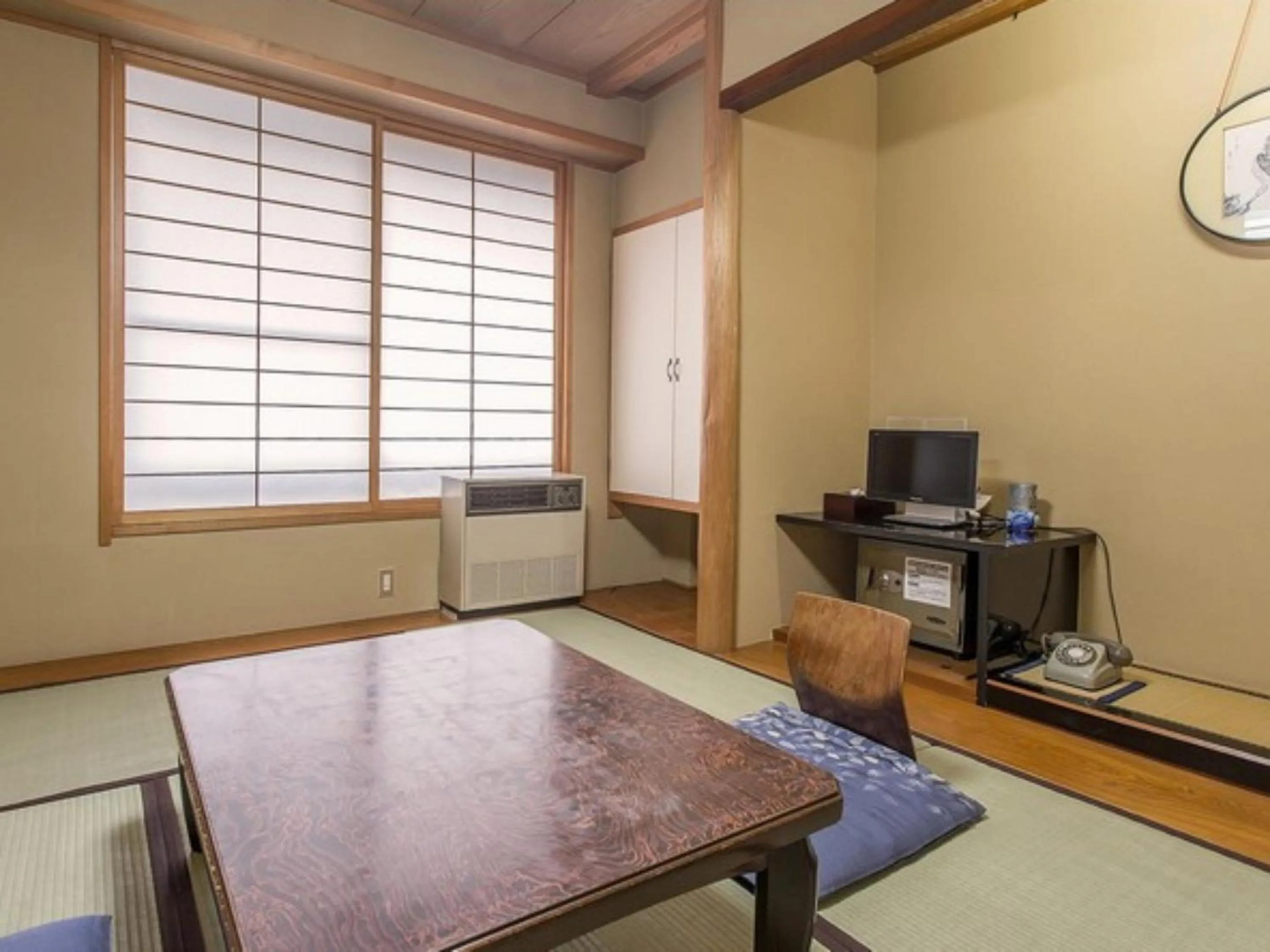 Photo of the whole room in Annex Fujiya Ryokan