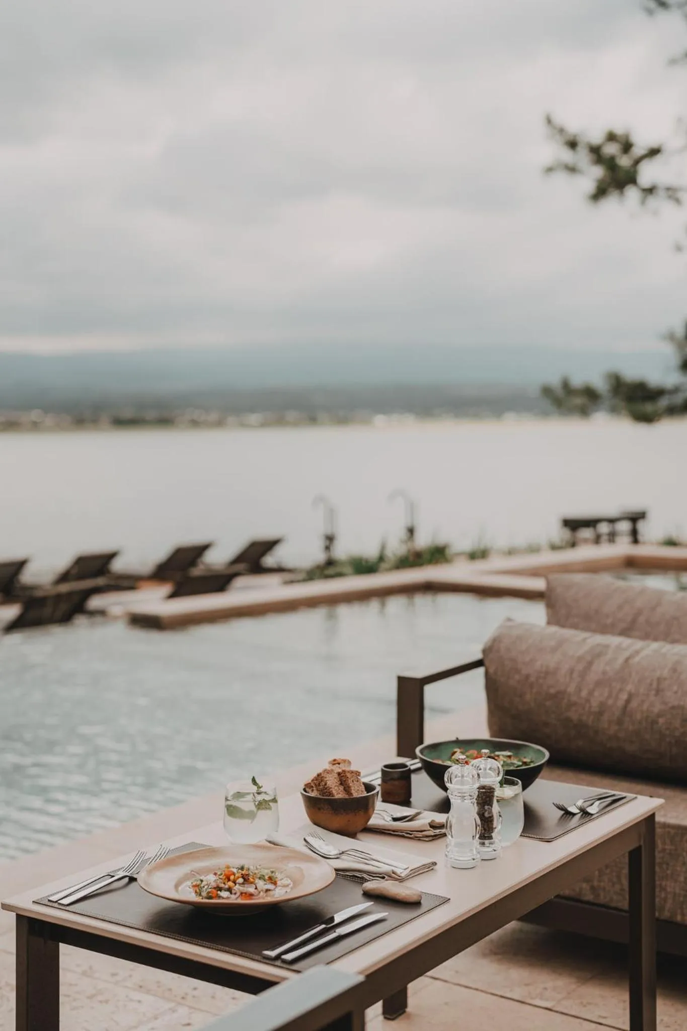 Restaurant/places to eat in Get Hotel Molvento, AKEN SOUL Collection