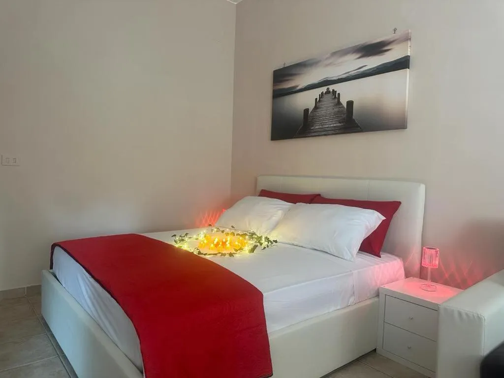 Bed in Rome Maya Home