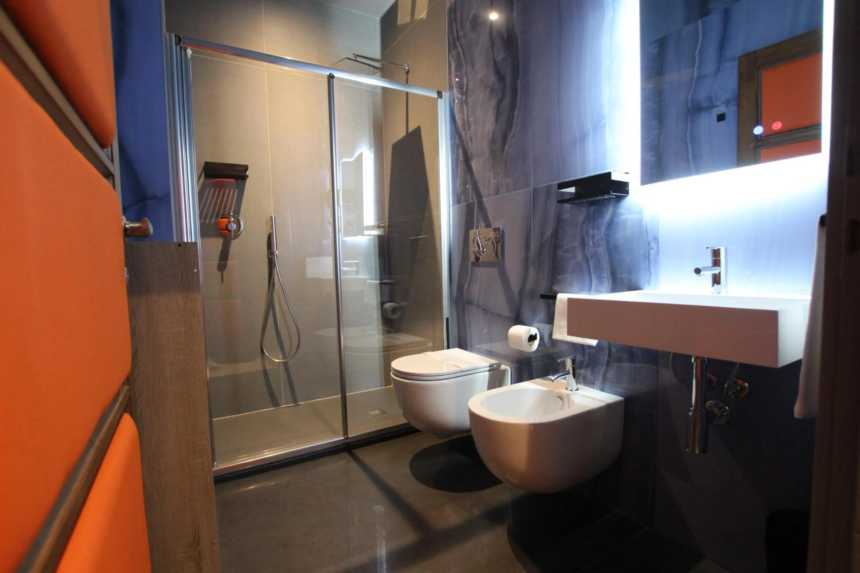 Bathroom in Le Maginot Relais