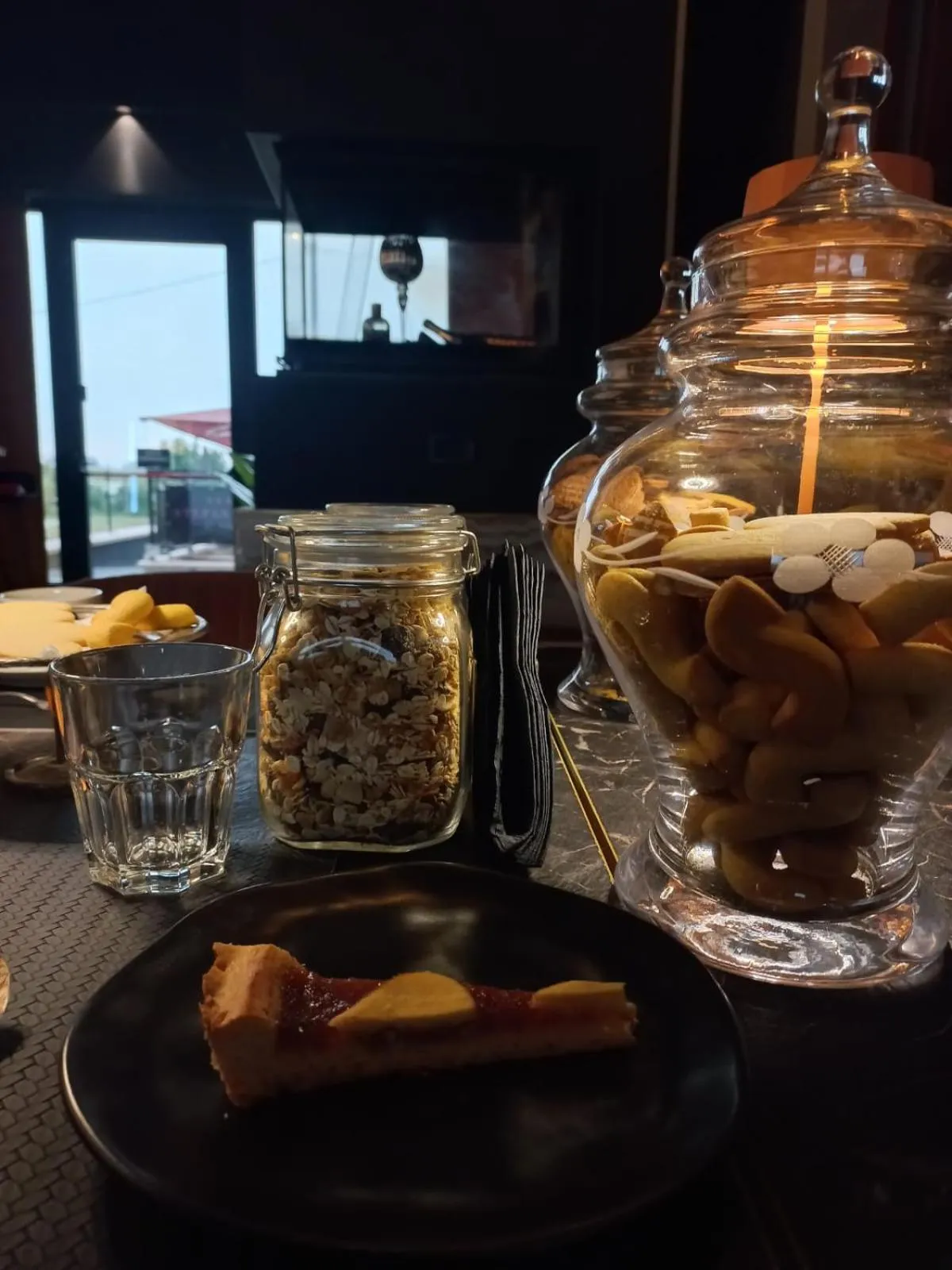 Breakfast in Le Maginot Relais