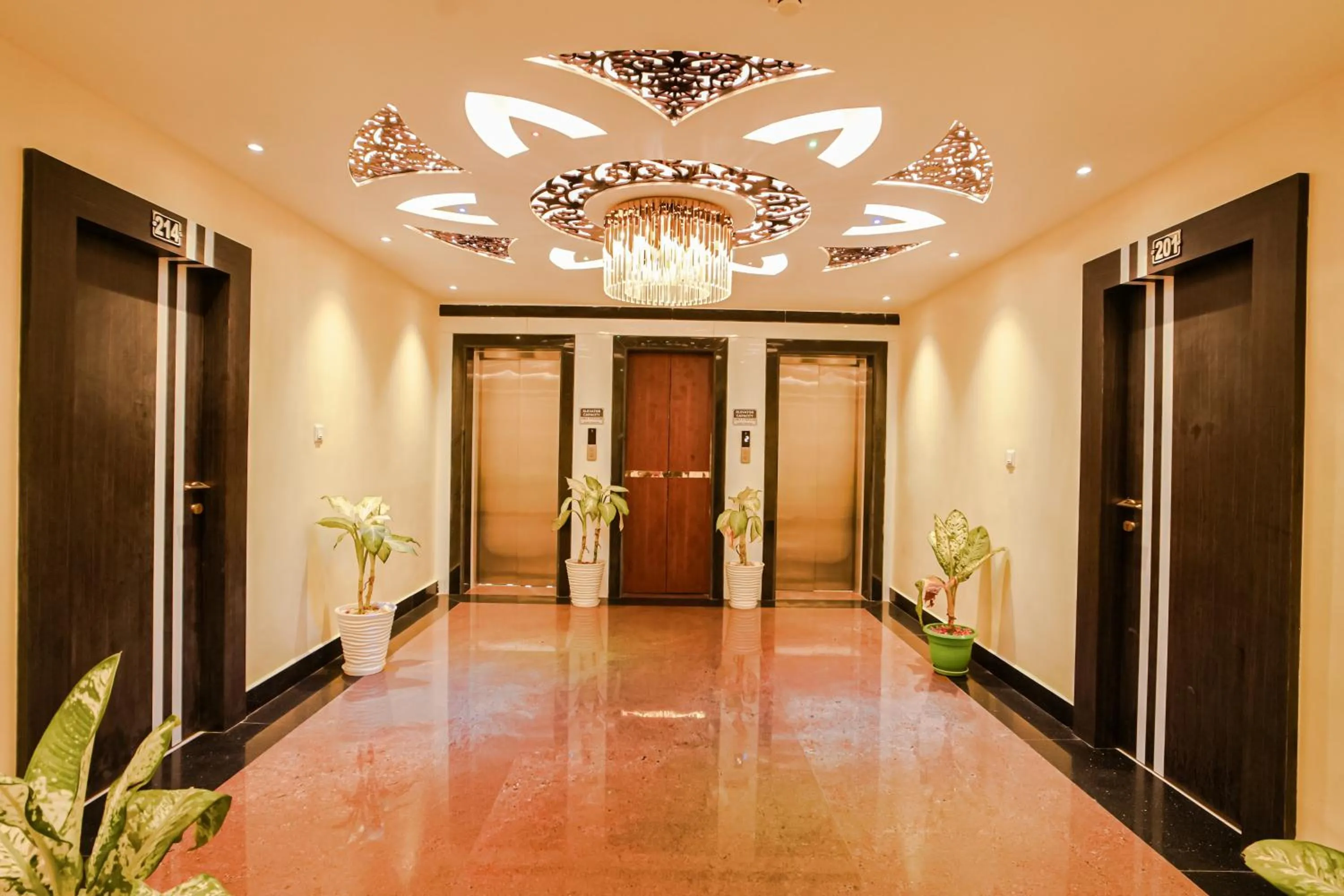 Facade/entrance in HOTEL ALLISHAN !! Couple Friendly Hotel Near Science City !!
