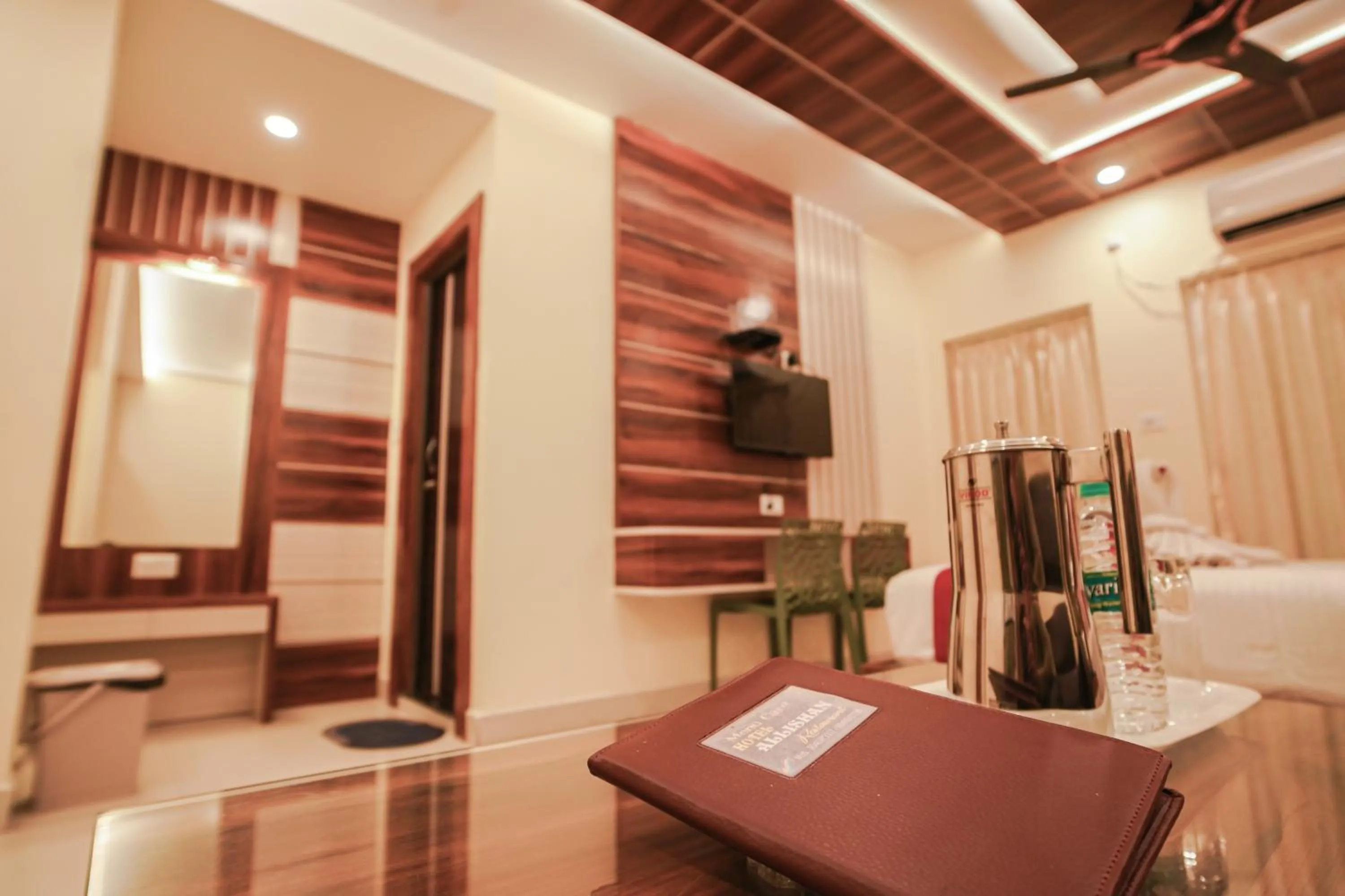 Bathroom in HOTEL ALLISHAN !! Couple Friendly Hotel Near Science City !!