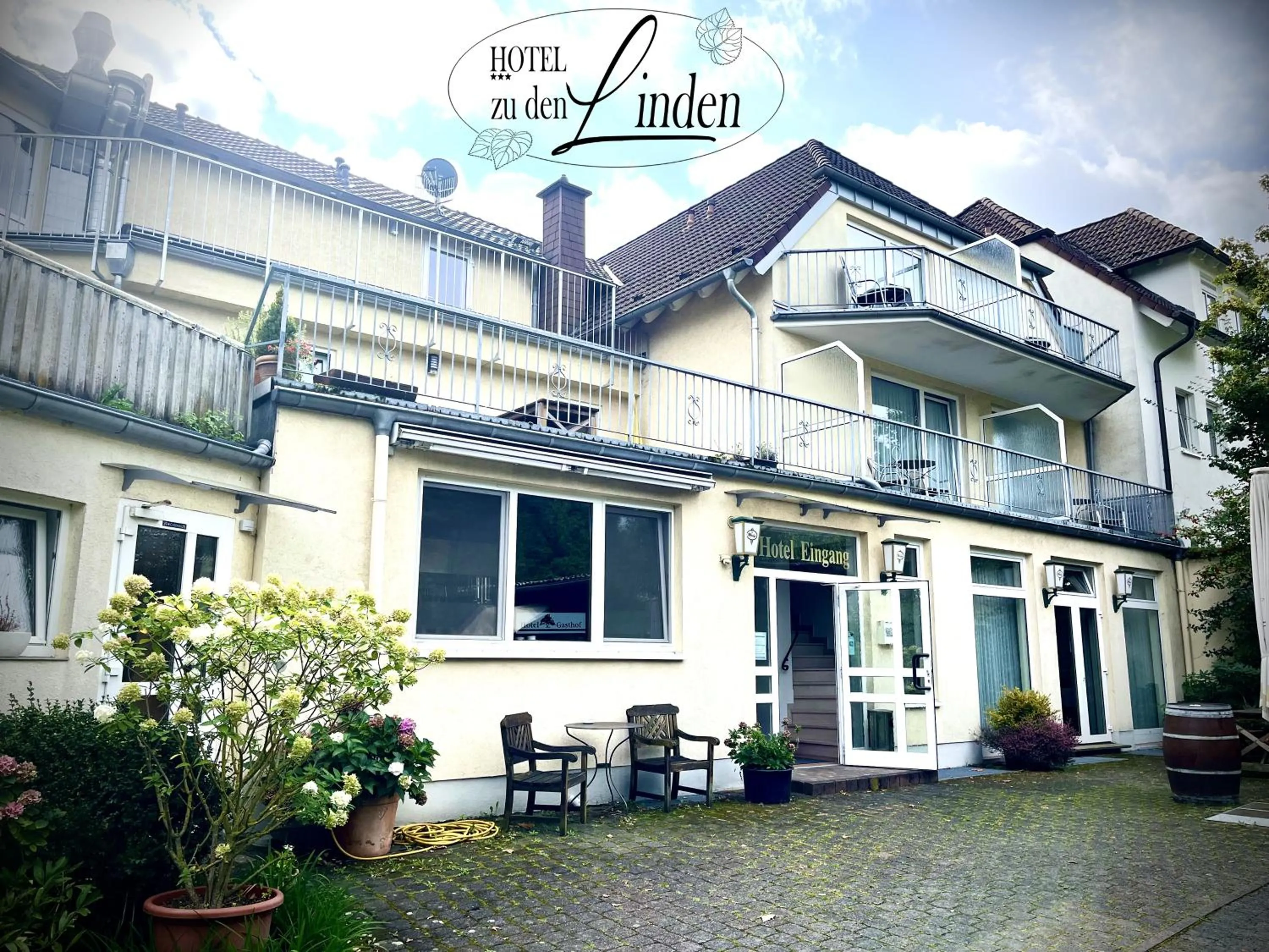 Property building in Hotel zu den Linden