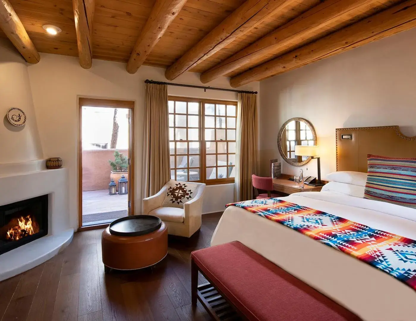 Triple Room in Rosewood Inn of the Anasazi Triple Room in Rosewood Inn of the Anasazi