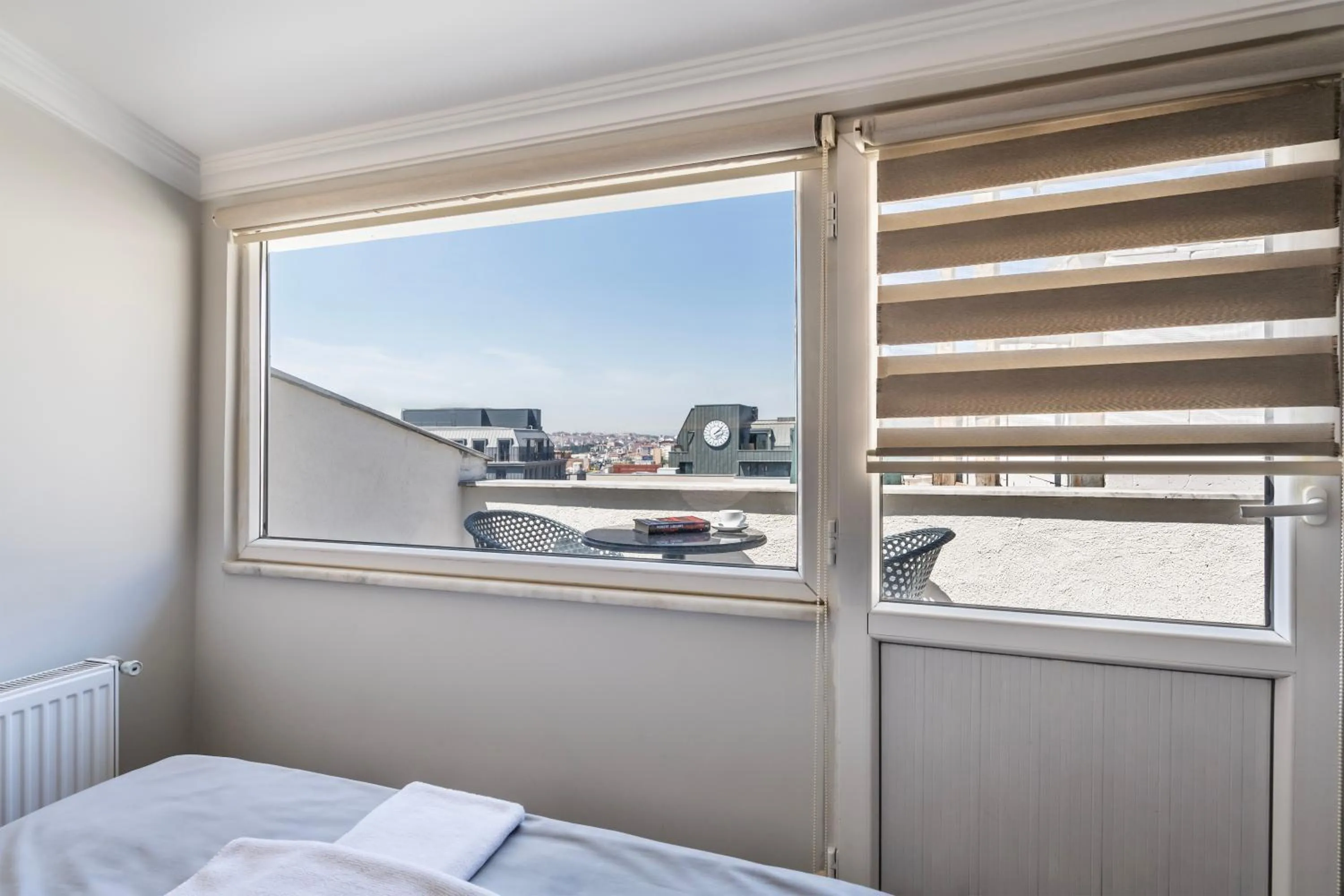 Natural landscape, Bed in Taksim Trust Hotel