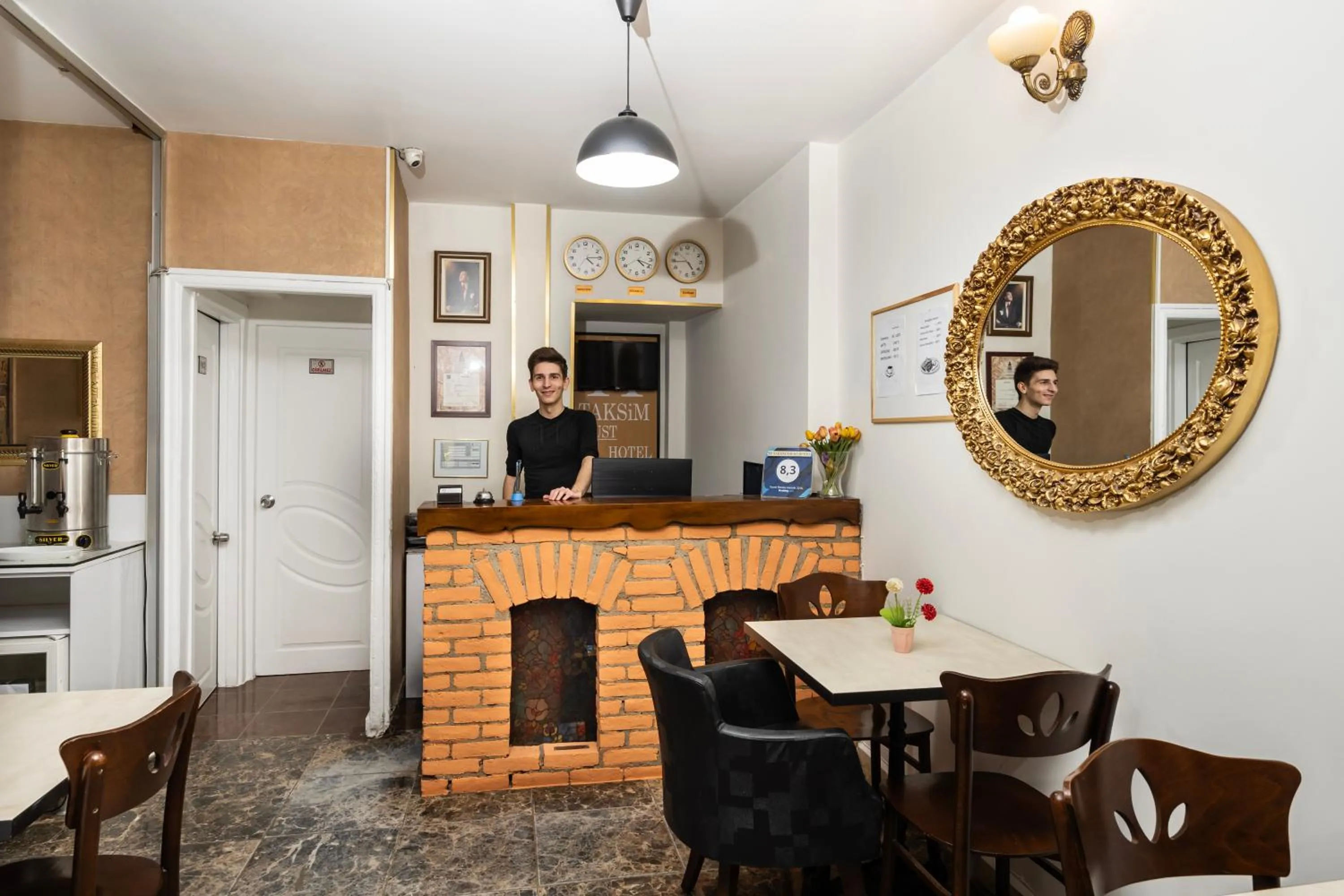 Lobby or reception in Taksim Trust Hotel