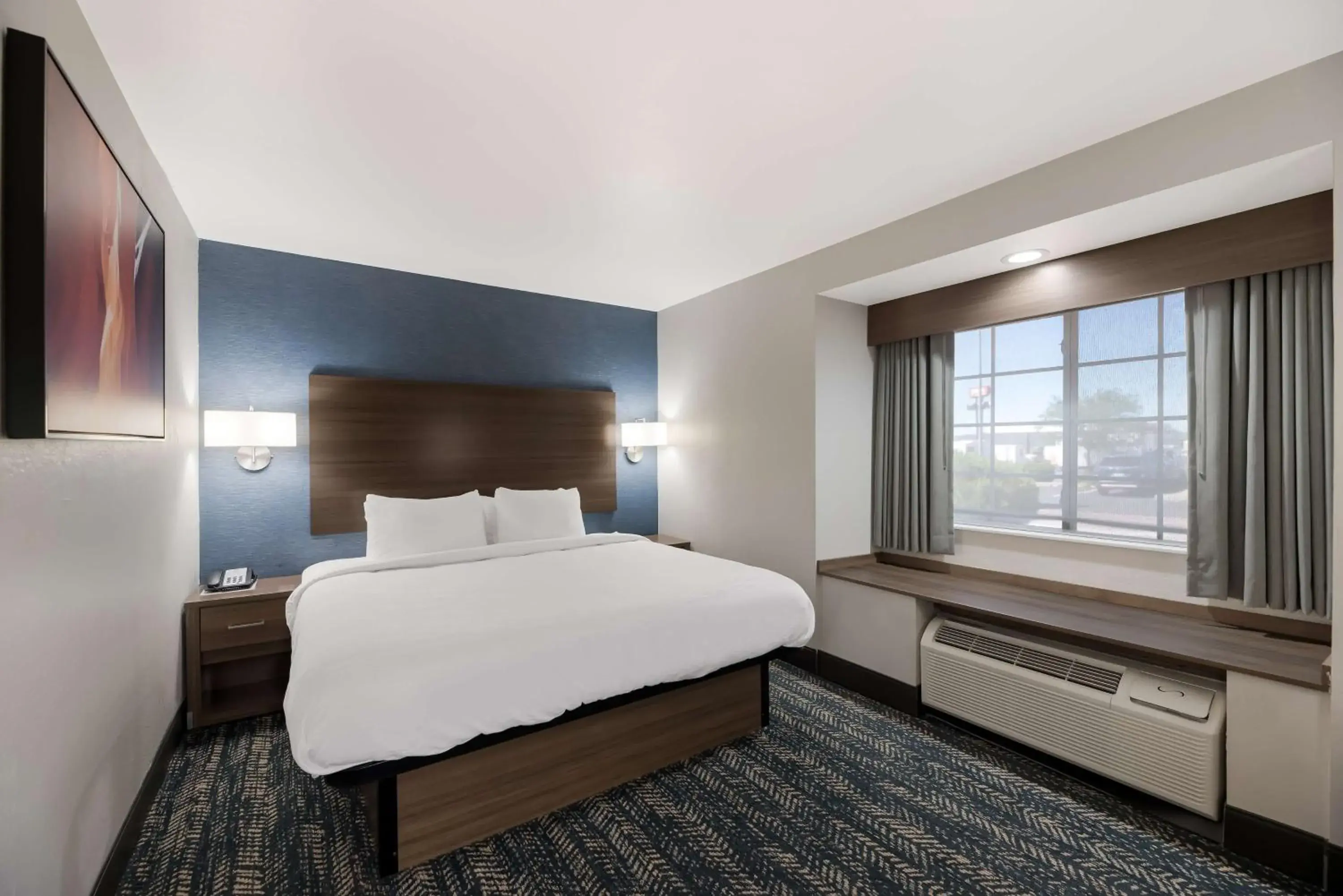 King Room with Walk-in Shower - Non-Smoking in Best Western Bellemont Shadow Mountain Inn King Room with Walk-in Shower - Non-Smoking in Best Western Bellemont Shadow Mountain Inn