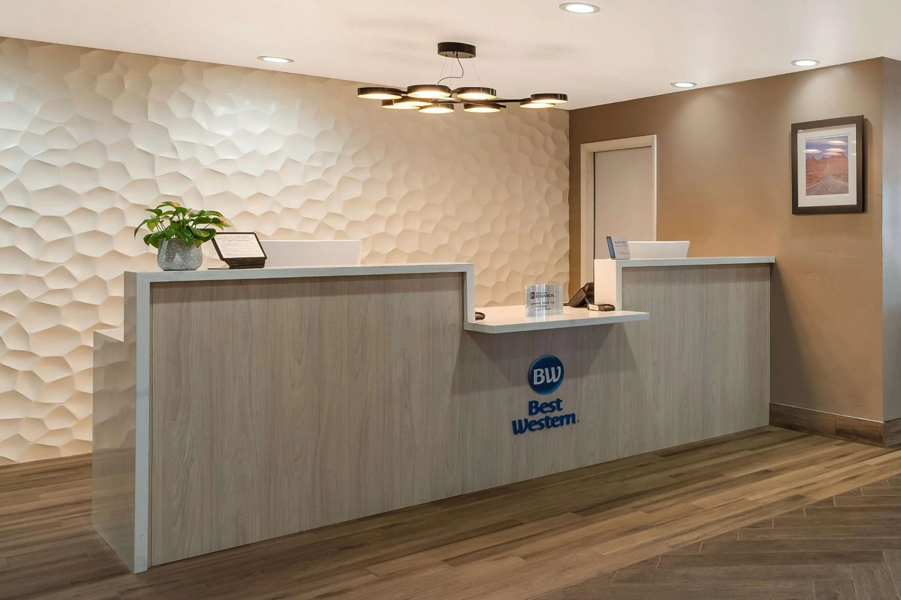 Lobby or reception in Best Western Bellemont Shadow Mountain Inn