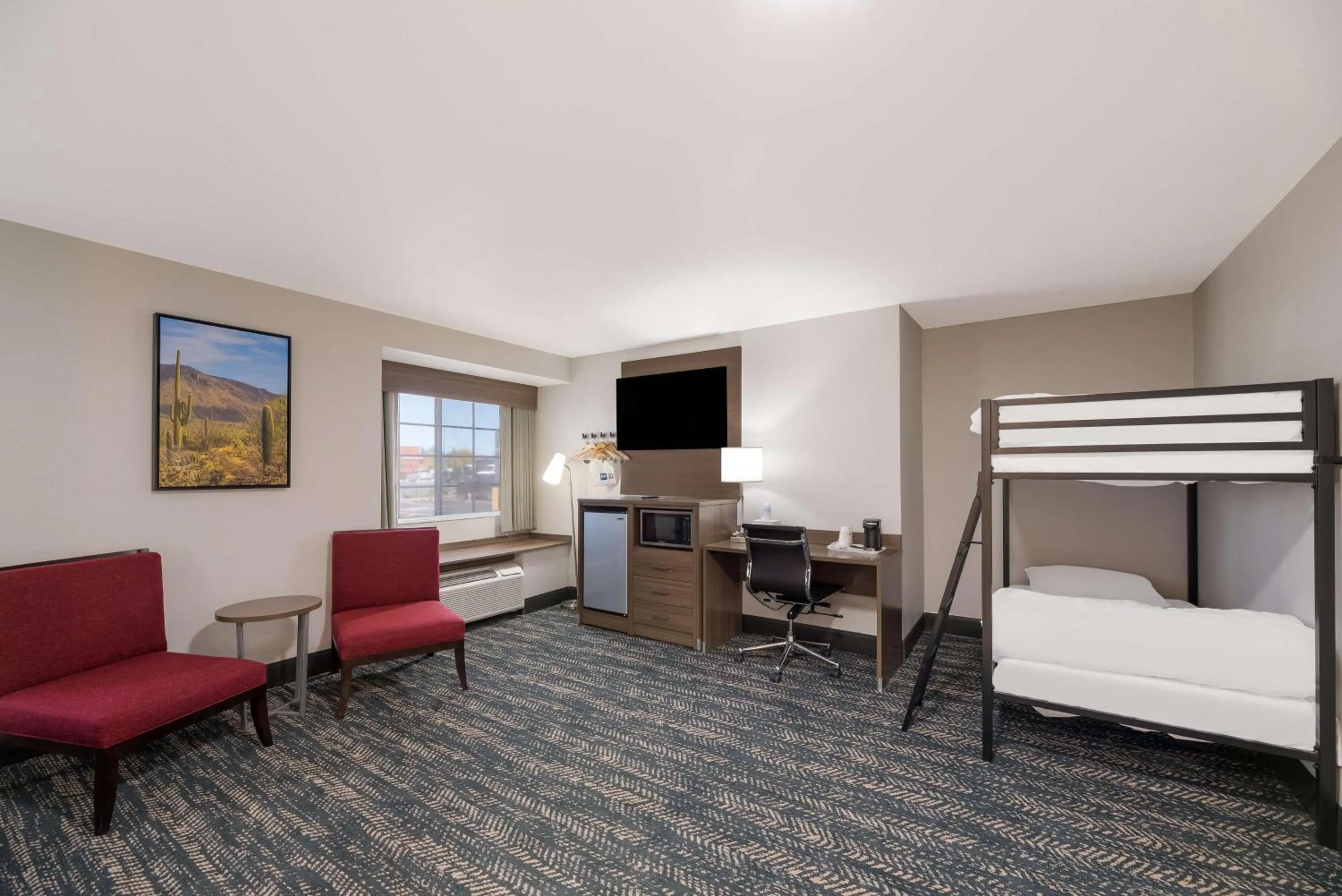 TV and multimedia, Bed in Best Western Bellemont Shadow Mountain Inn