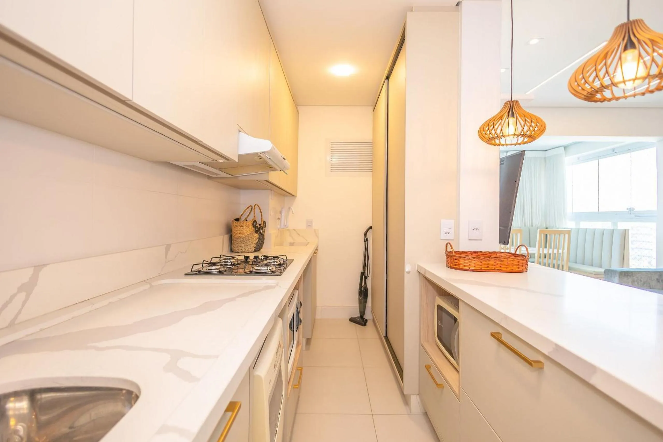 Kitchen or kitchenette in Venice Home Club - Balneário Piçarras