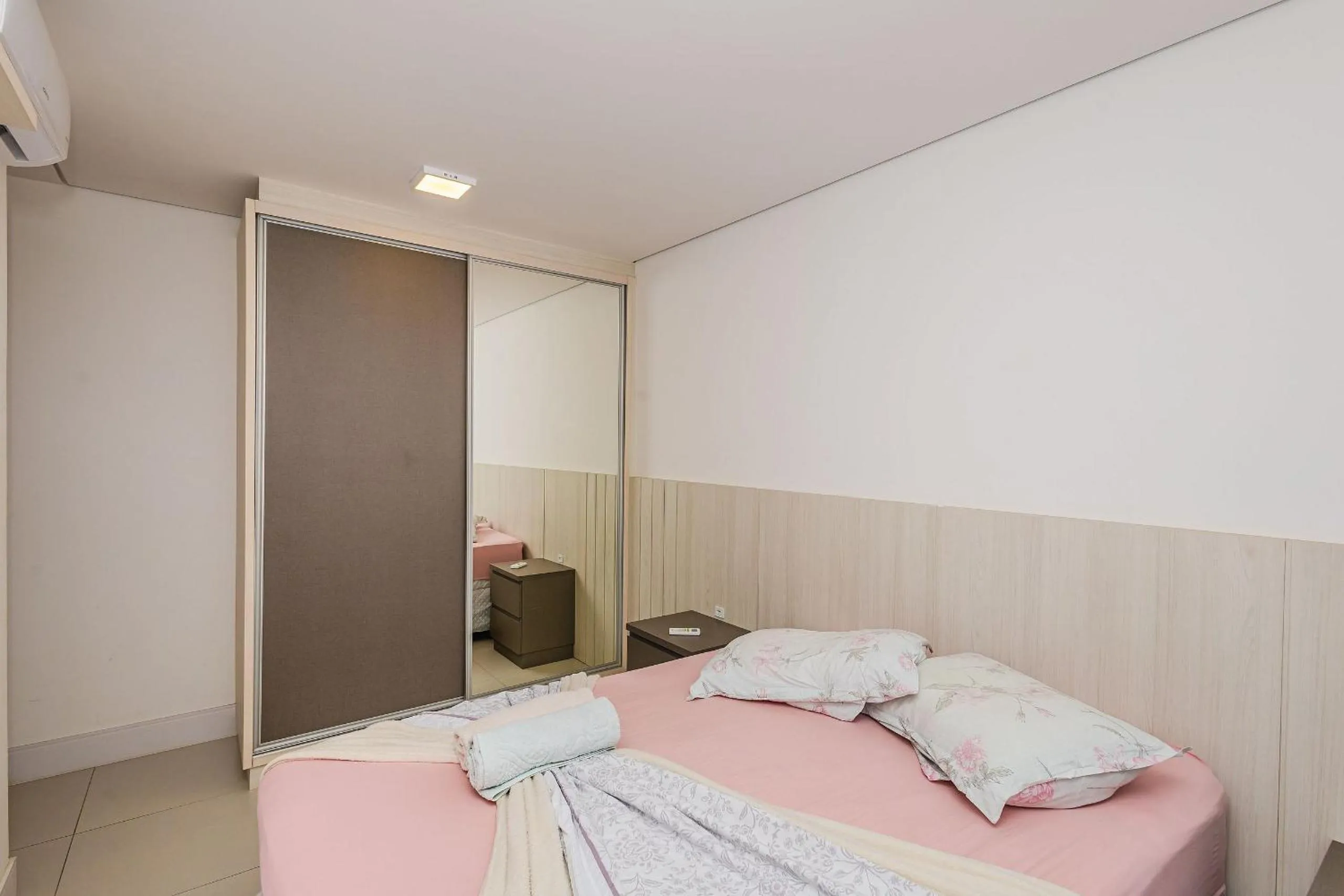 Bedroom, Bed in Venice Home Club - Balneário Piçarras