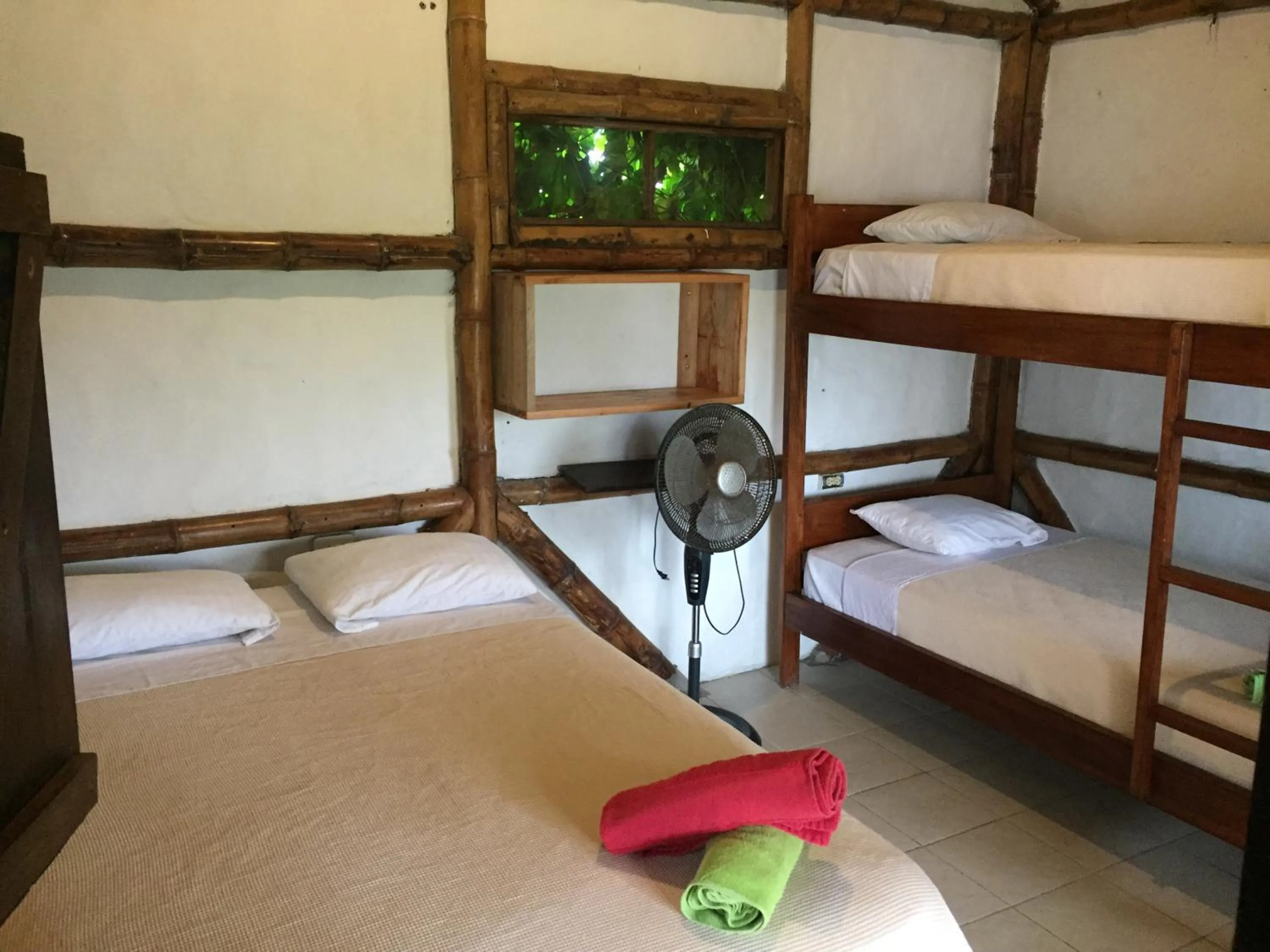 Photo of the whole room, Bed in La Facha Hostal Restaurant Surf