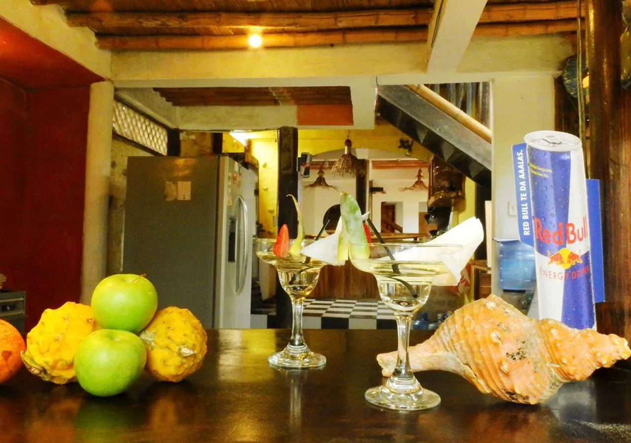 Restaurant/places to eat in La Facha Hostal Restaurant Surf