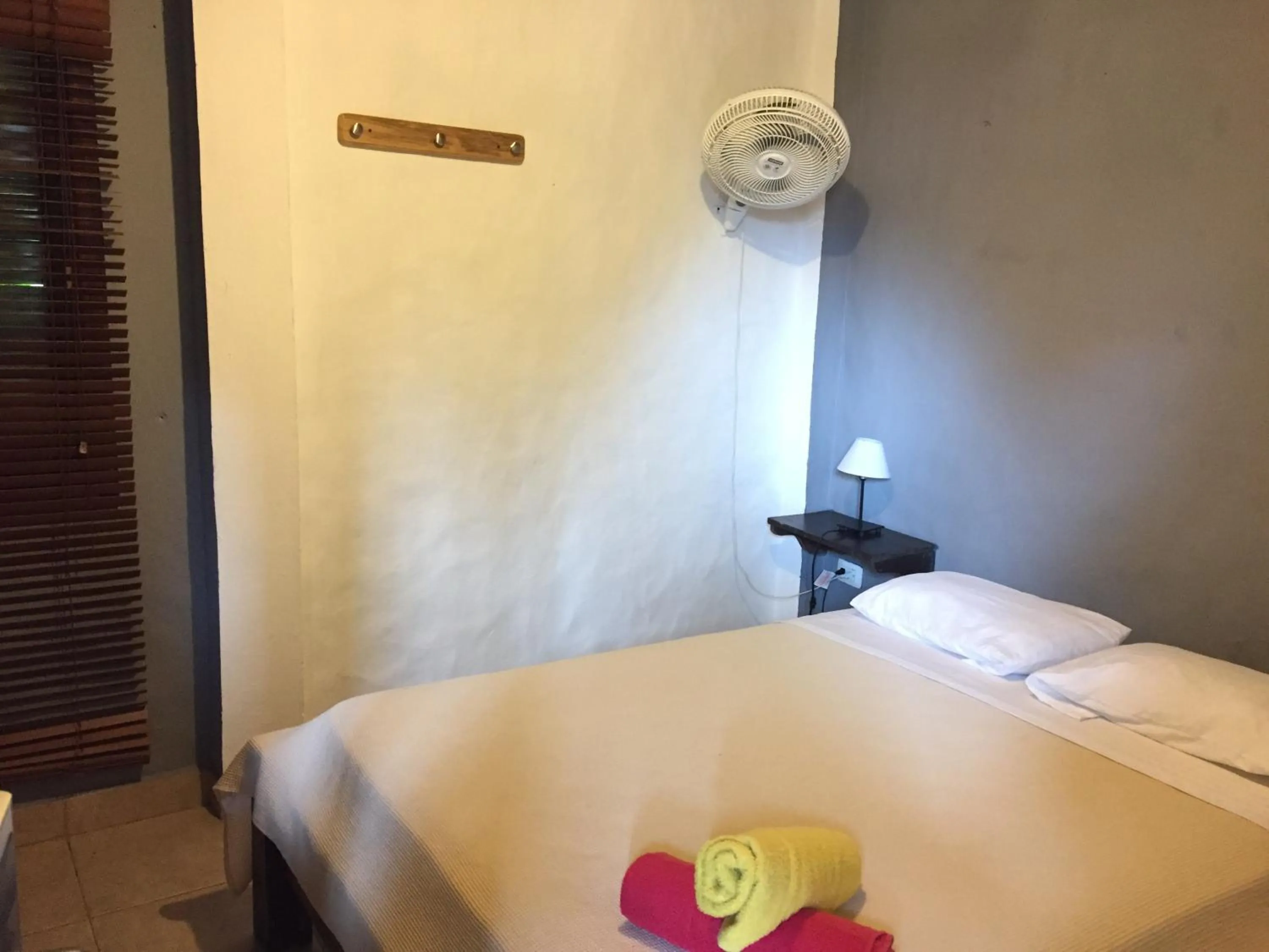 Photo of the whole room, Bed in La Facha Hostal Restaurant Surf