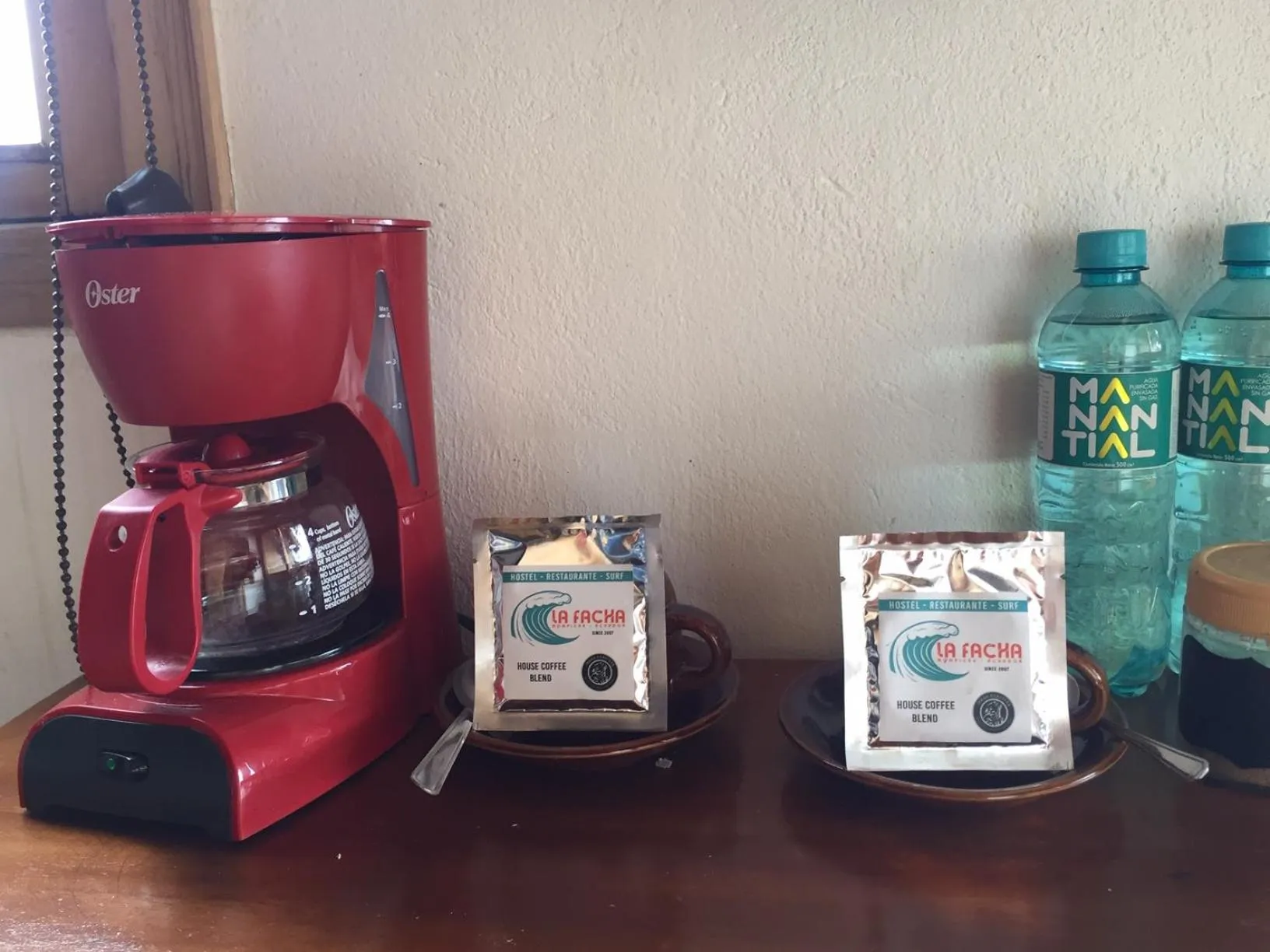 Non alcoholic drinks in La Facha Hostal Restaurant Surf