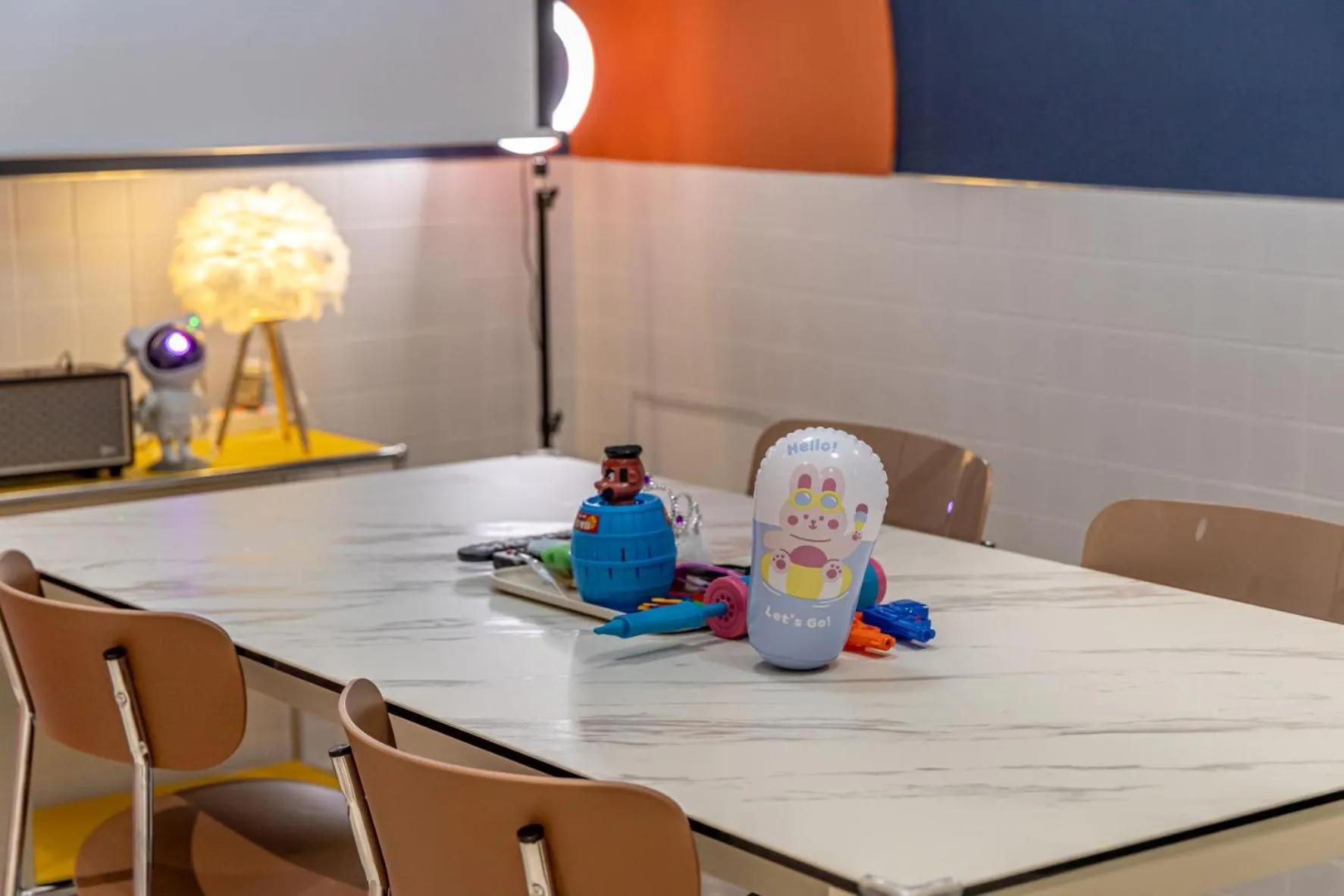 Swimming pool in Pavilla Hotel