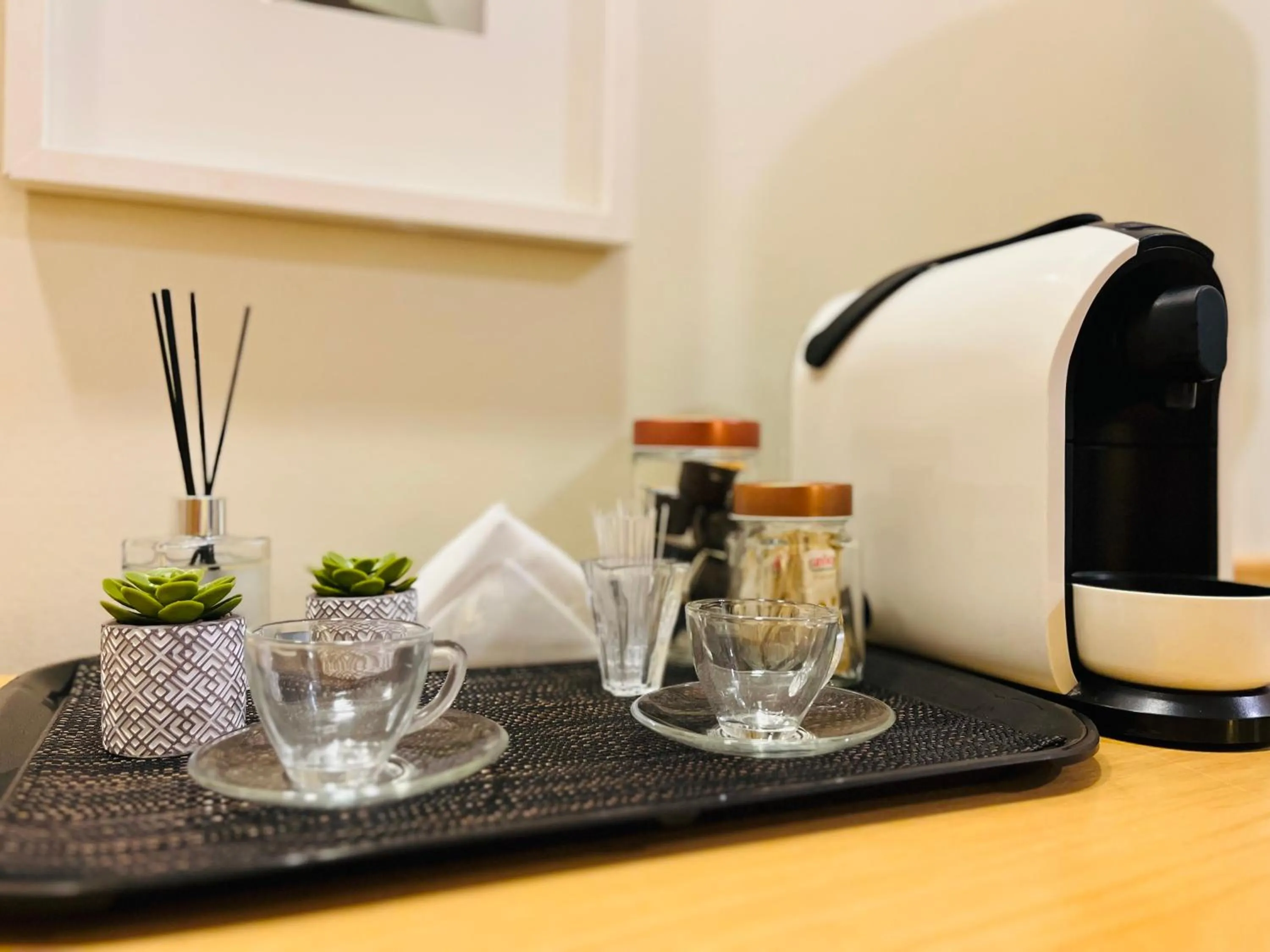 Coffee/tea facilities in Quarto de hotel de luxo Congonhas