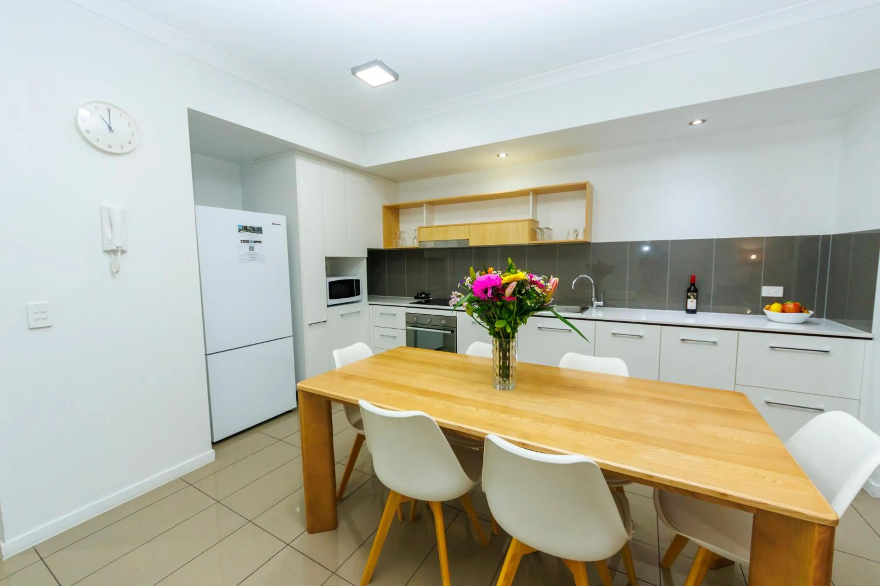 Dining area in Atrio Apartments