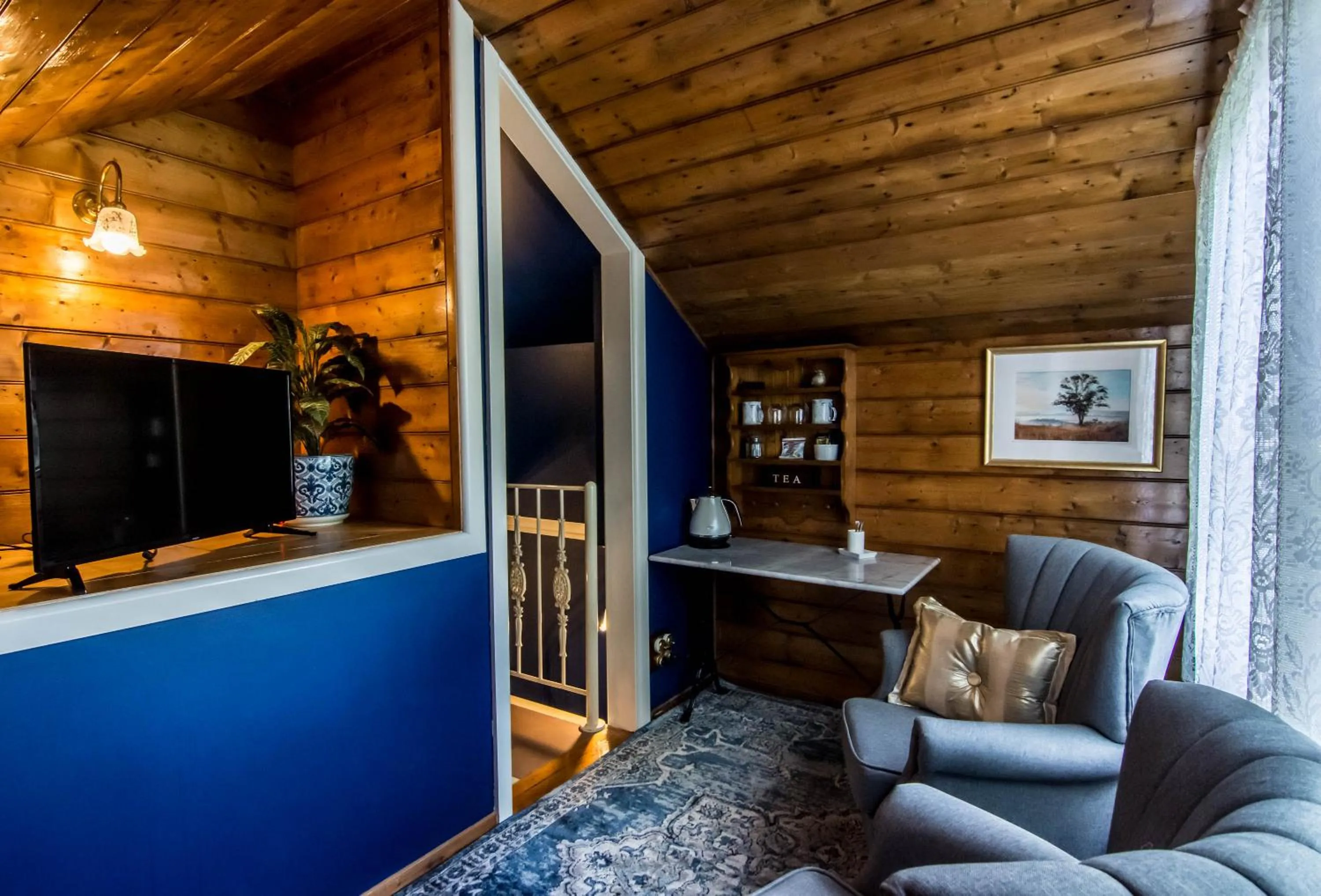 TV and multimedia in Heytesbury House