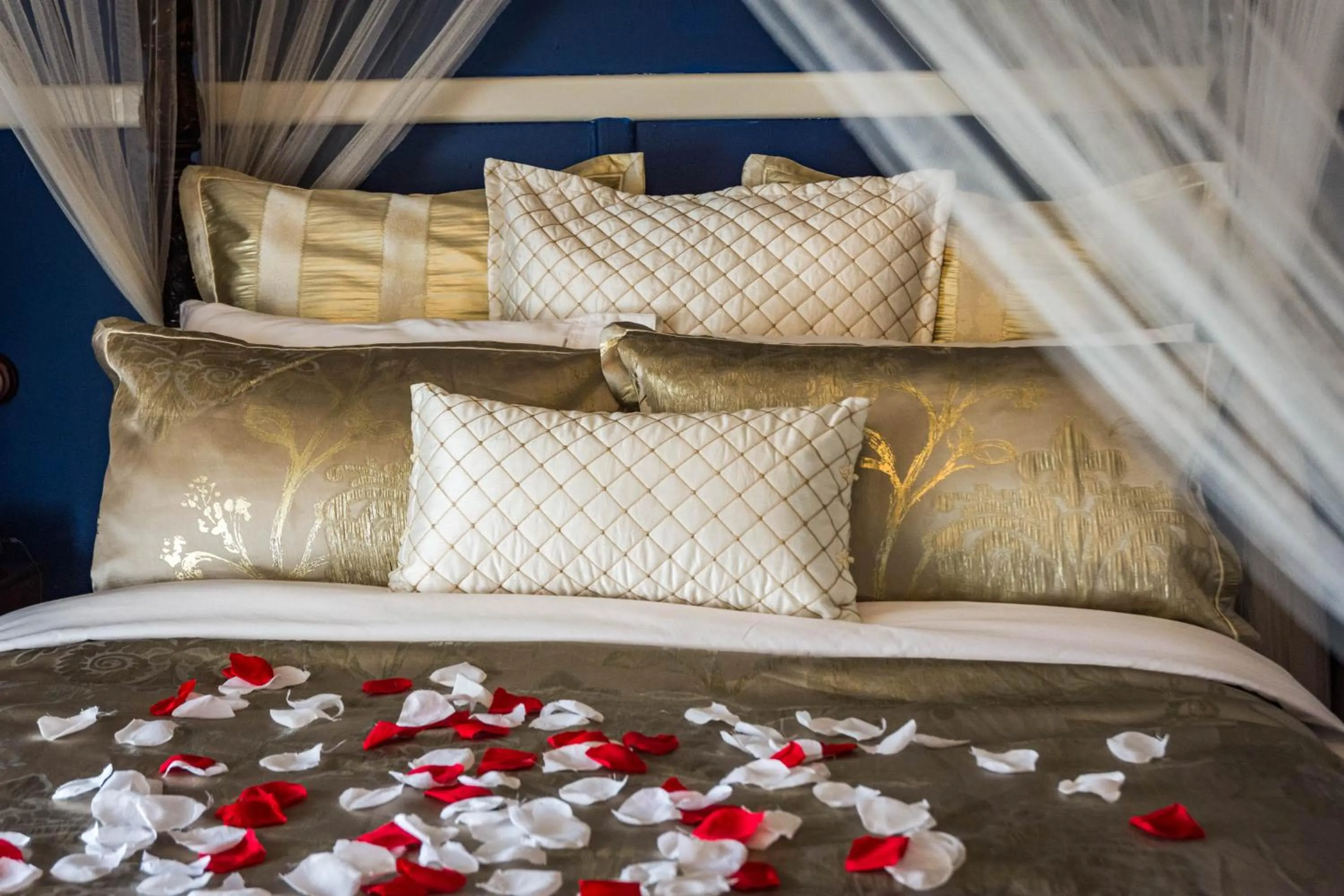 Bed in Heytesbury House