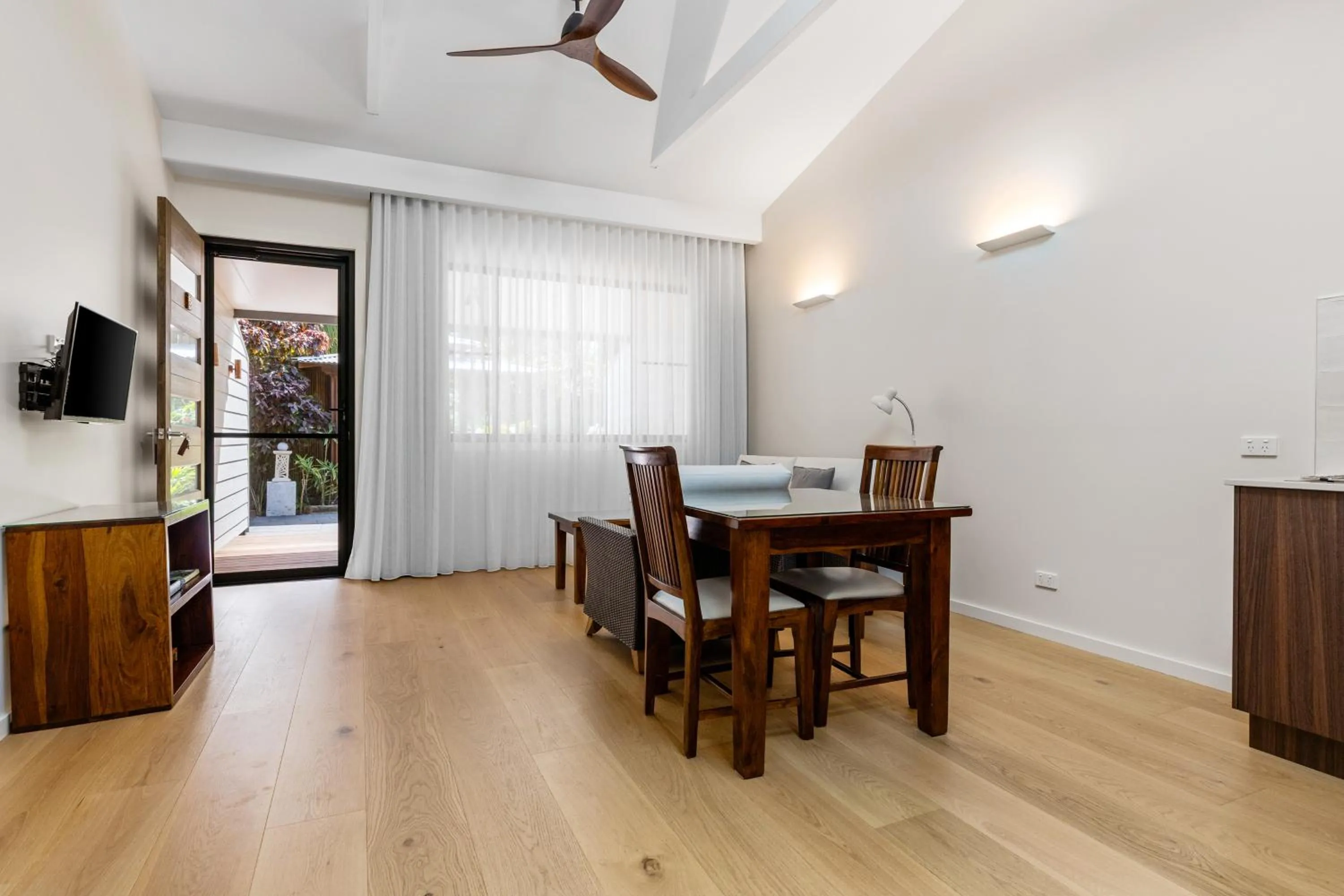 Living room in Lorhiti Apartments