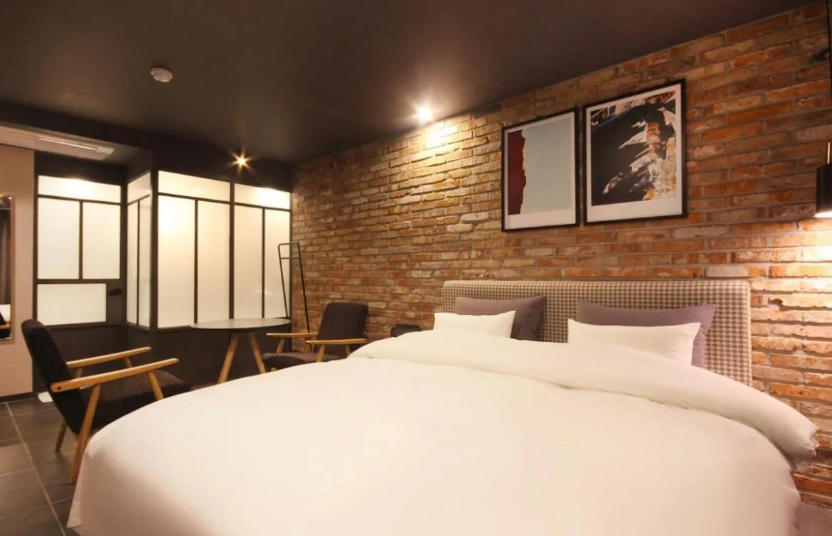 Brown Dot Hotel Daeyeon