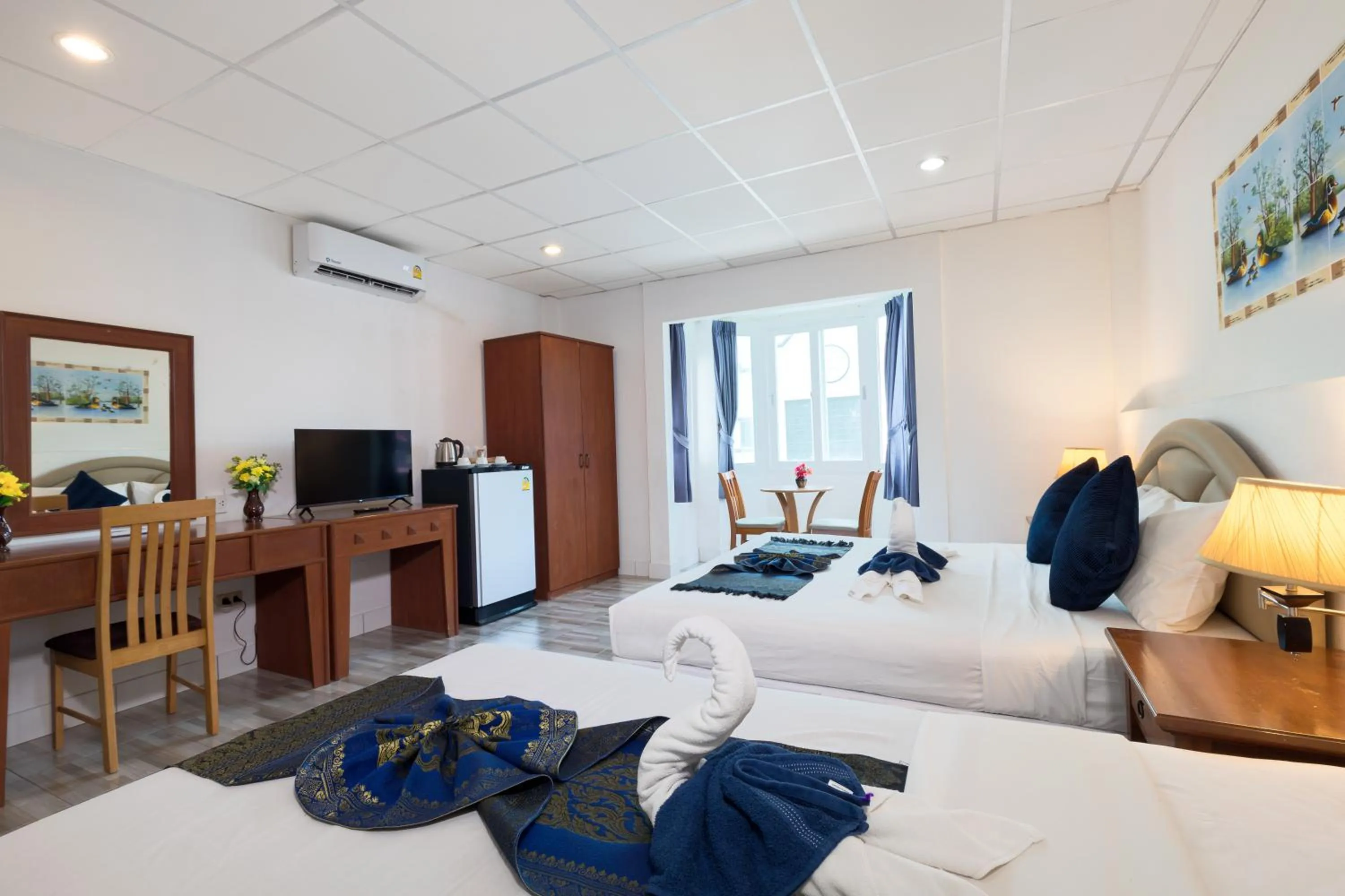 Bed in Bevans Place Karon