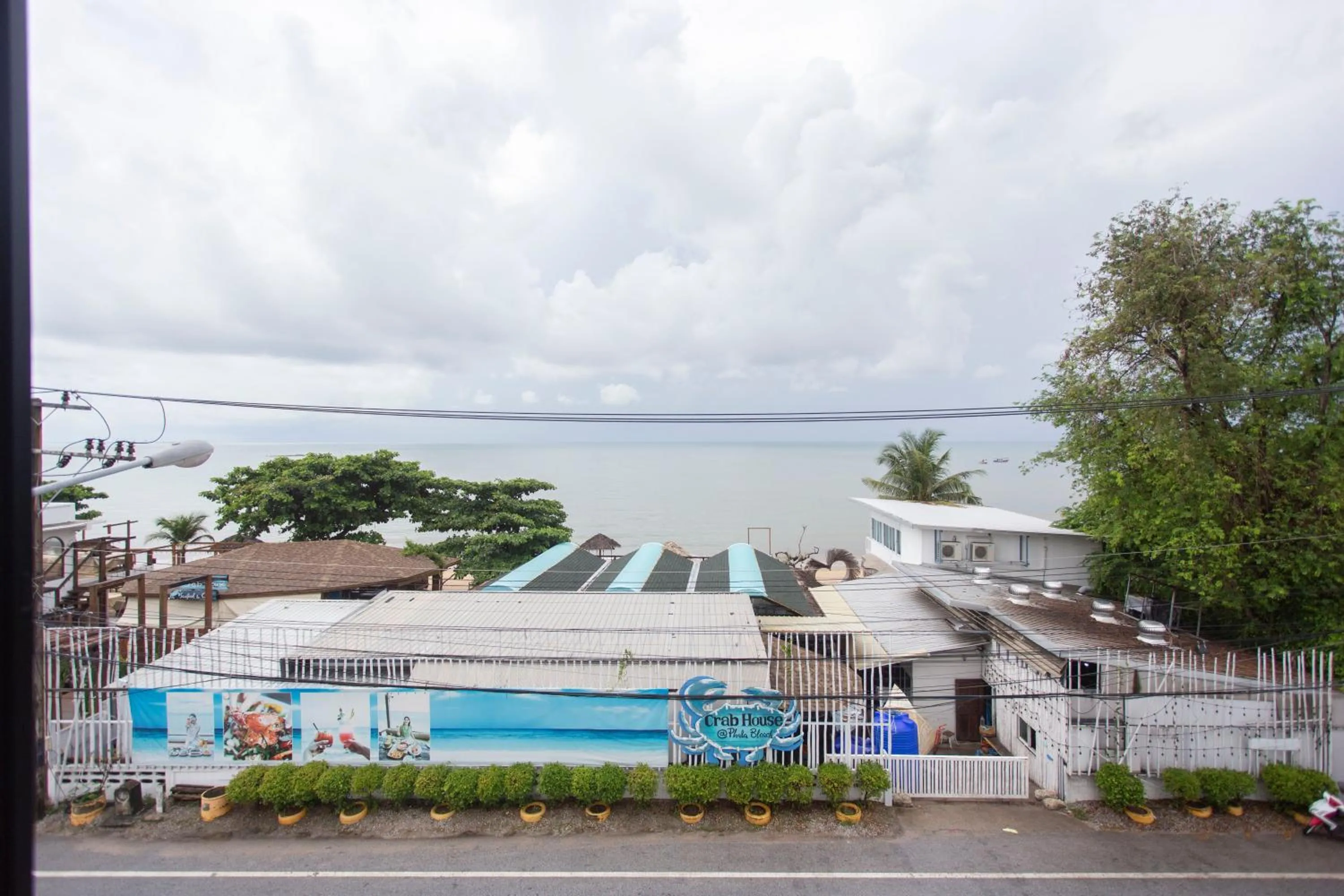 Sea view in Triple O Phala Beach