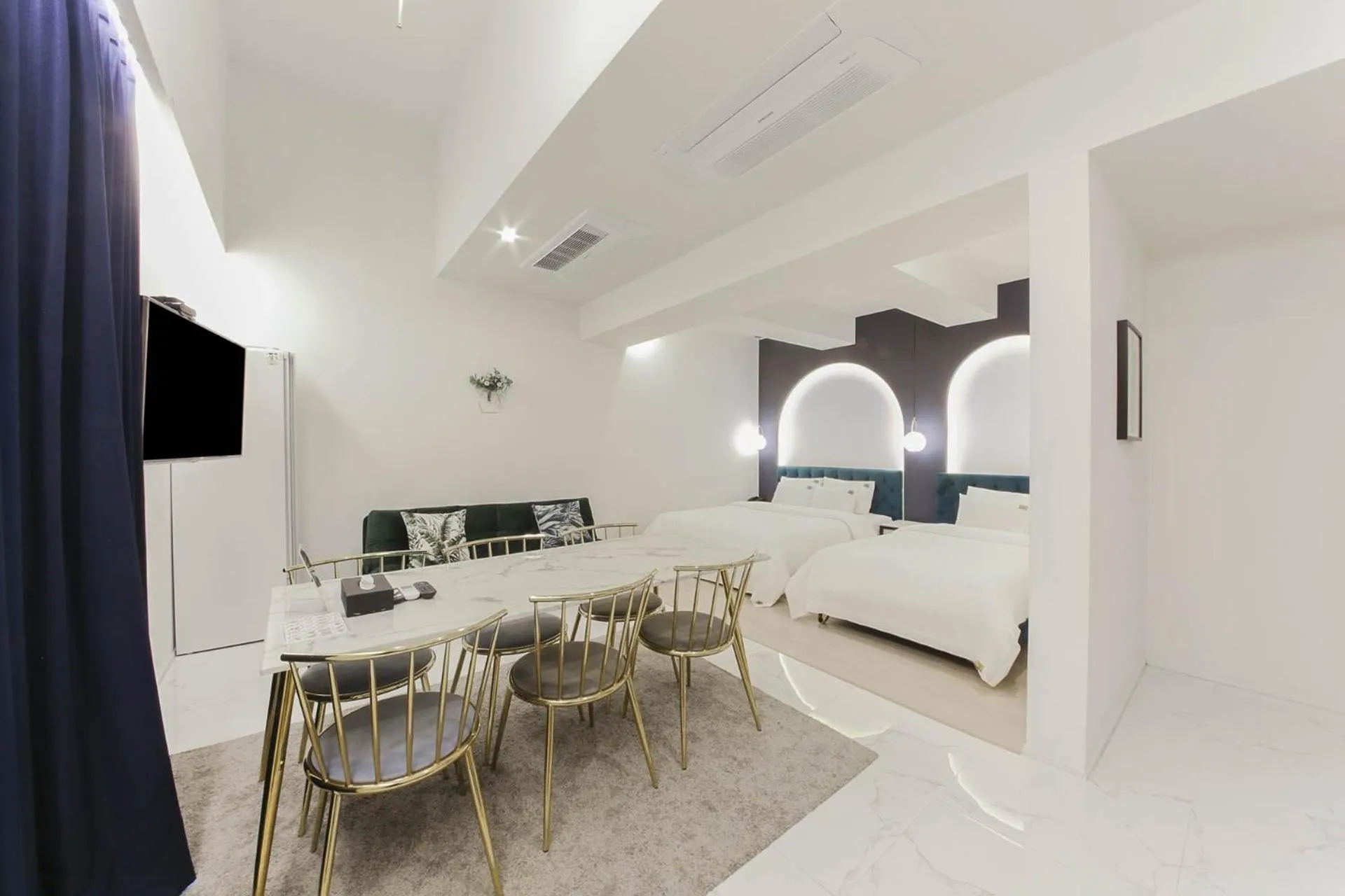 Bed in ND 1226 Hotel