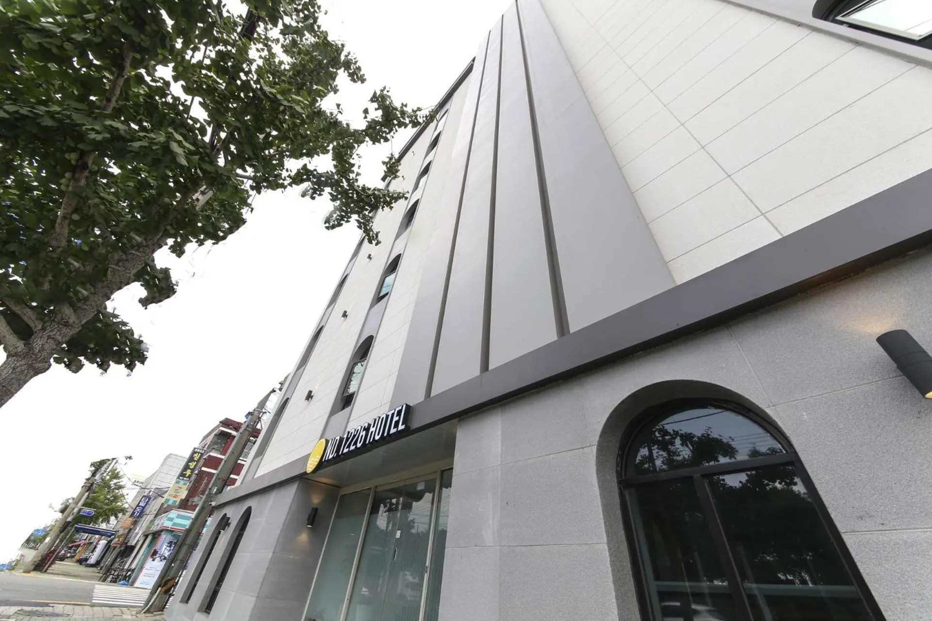 Property building in ND 1226 Hotel