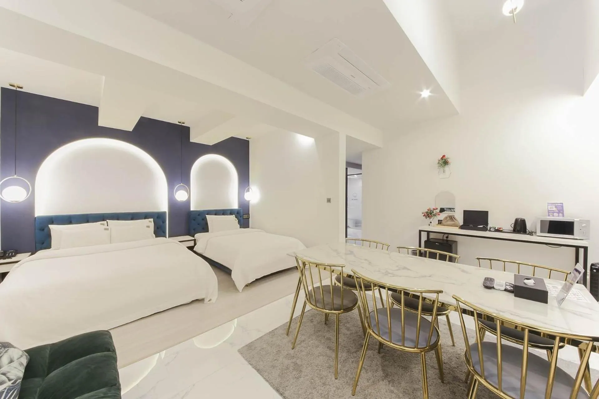 Bed in ND 1226 Hotel