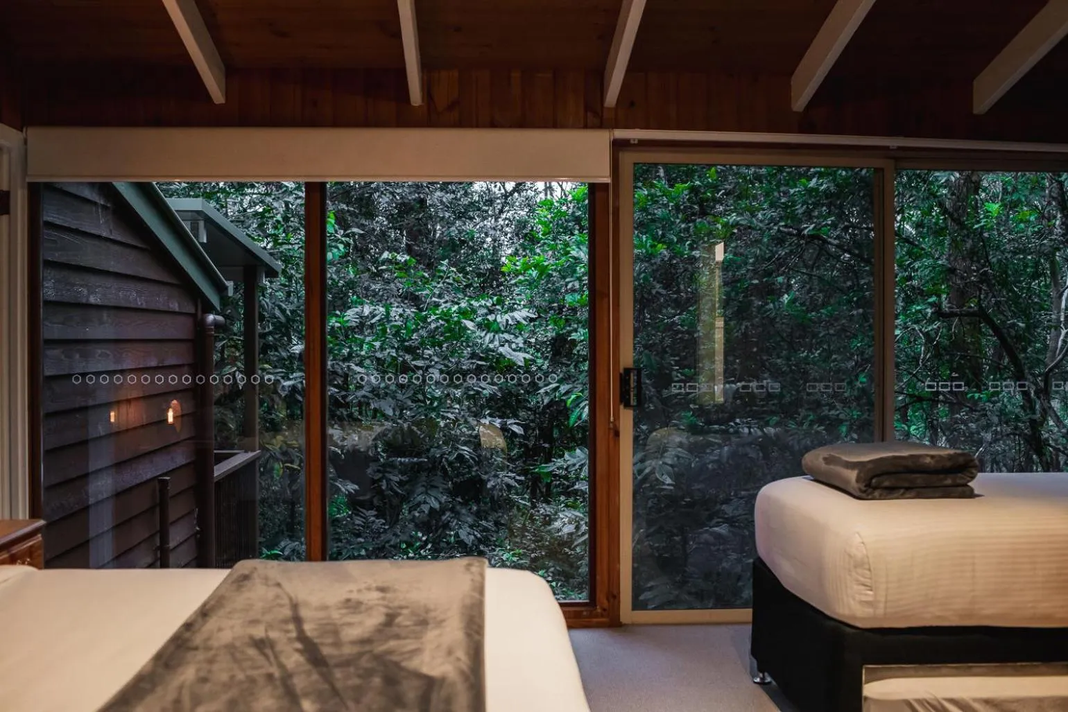 Bed in Kondalilla Eco Resort