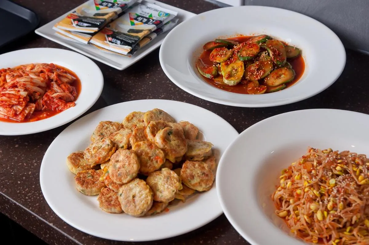 Food in The Empress Hotel