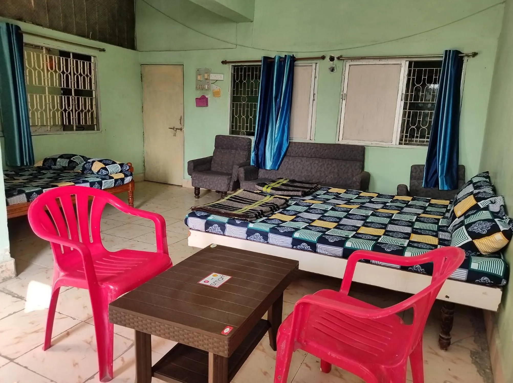 Bed in Hotel HillView, Junagadh