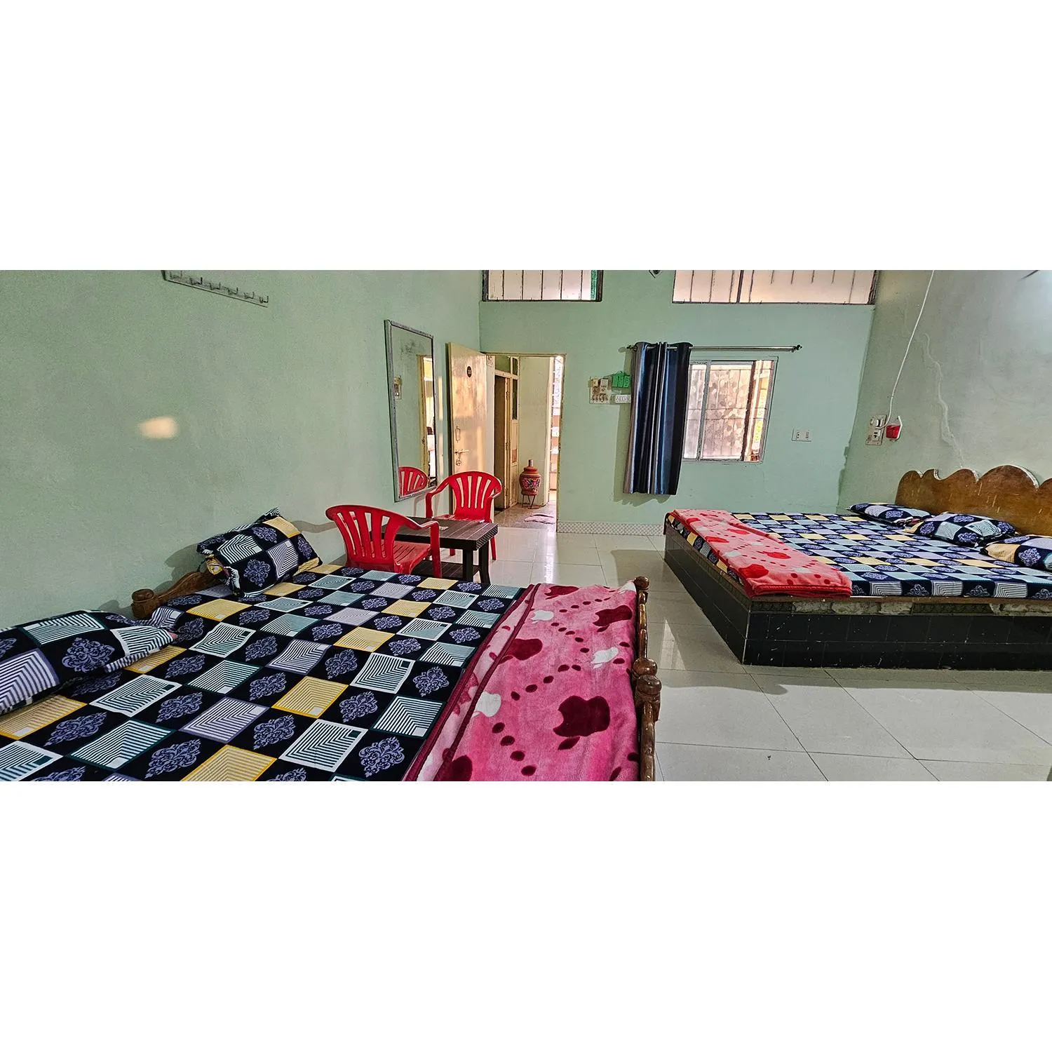 Bed in Hotel HillView, Junagadh