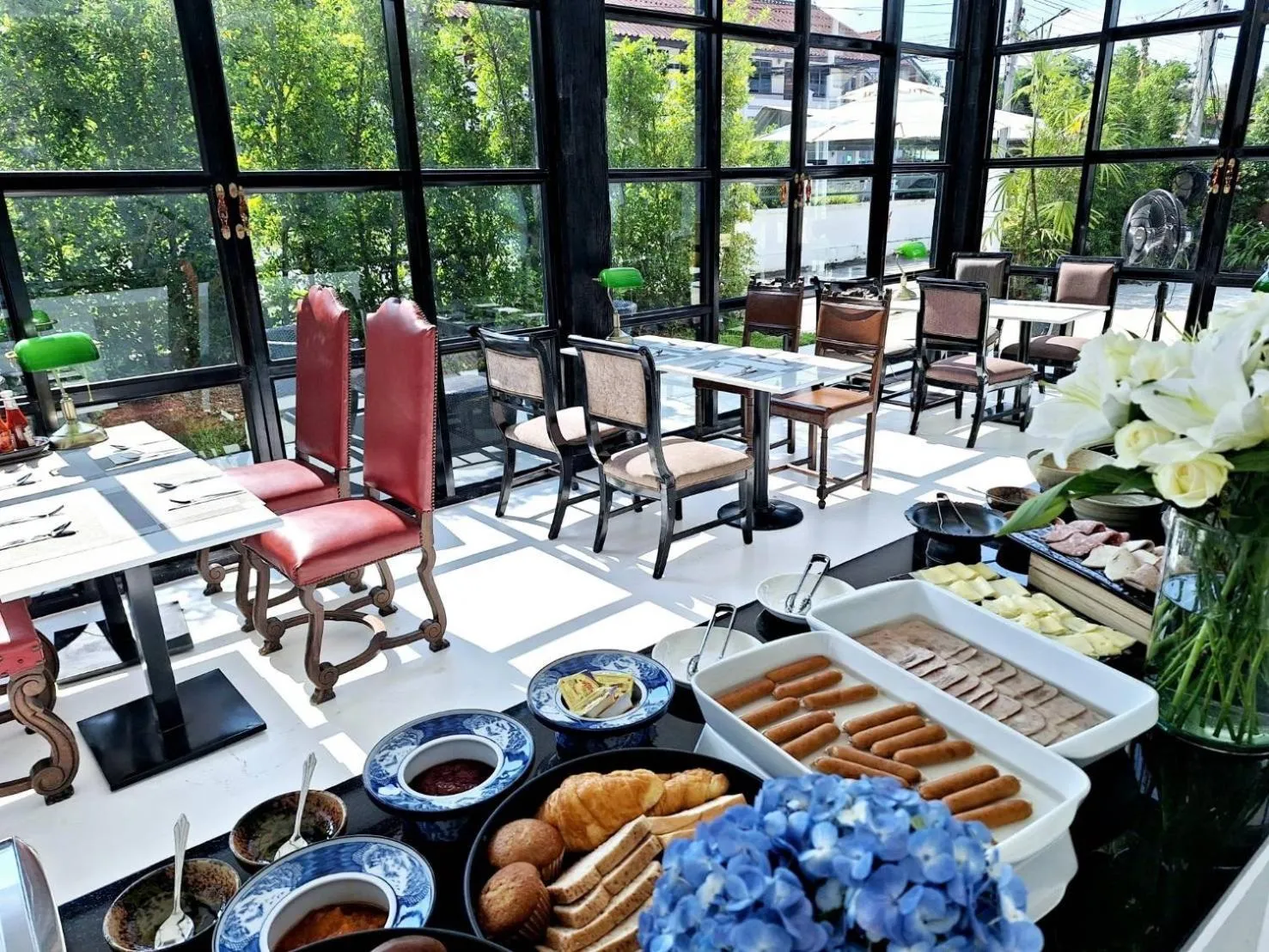 Restaurant/places to eat in The Courtyard Chiangrai