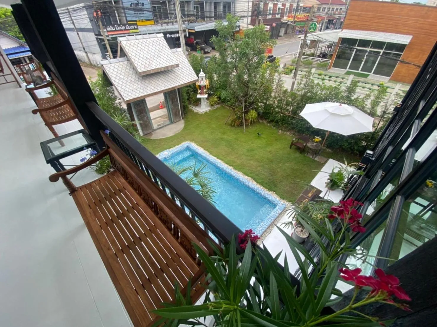 Swimming pool in The Courtyard Chiangrai