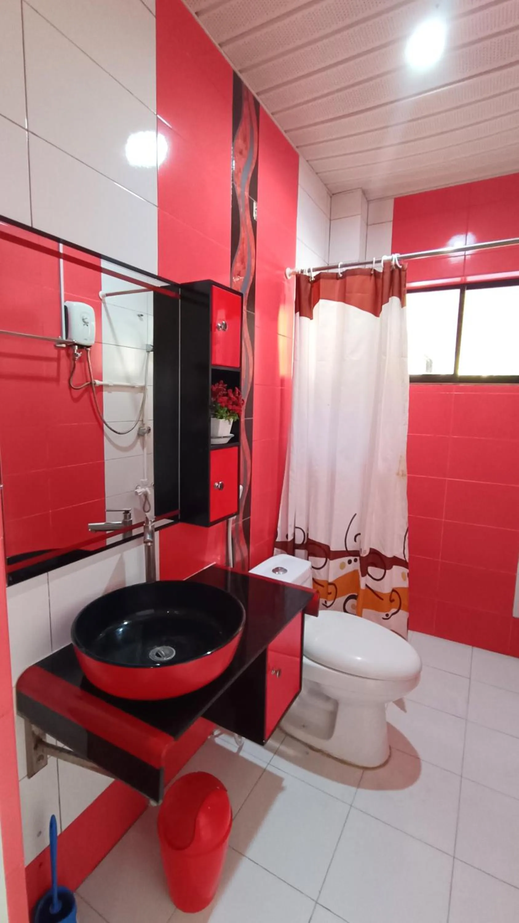 Shower in Verano GuestHouse